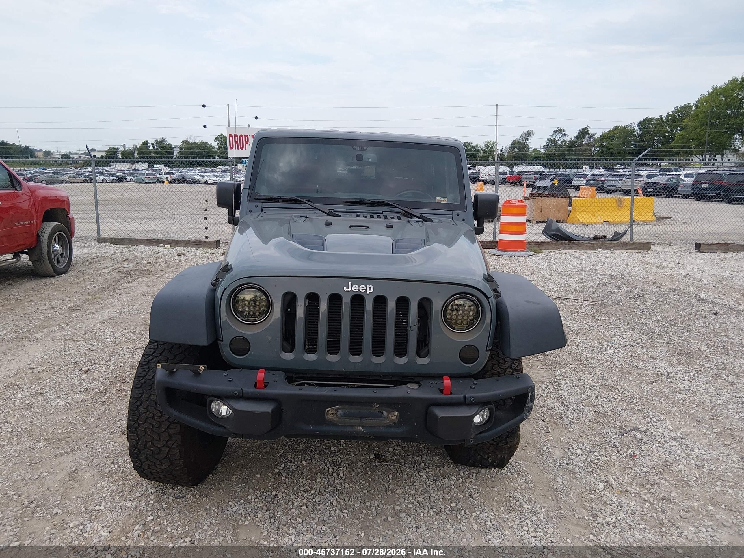 2013 Jeep Wrangler Rubicon 10th Anniversary Gray vin: 1C4HJWCG8DL683792
