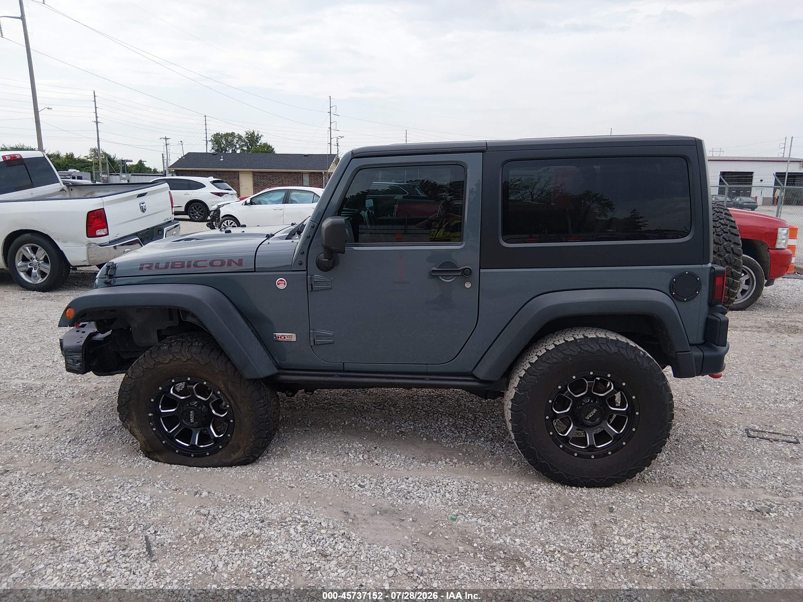2013 Jeep Wrangler Rubicon 10th Anniversary Gray vin: 1C4HJWCG8DL683792