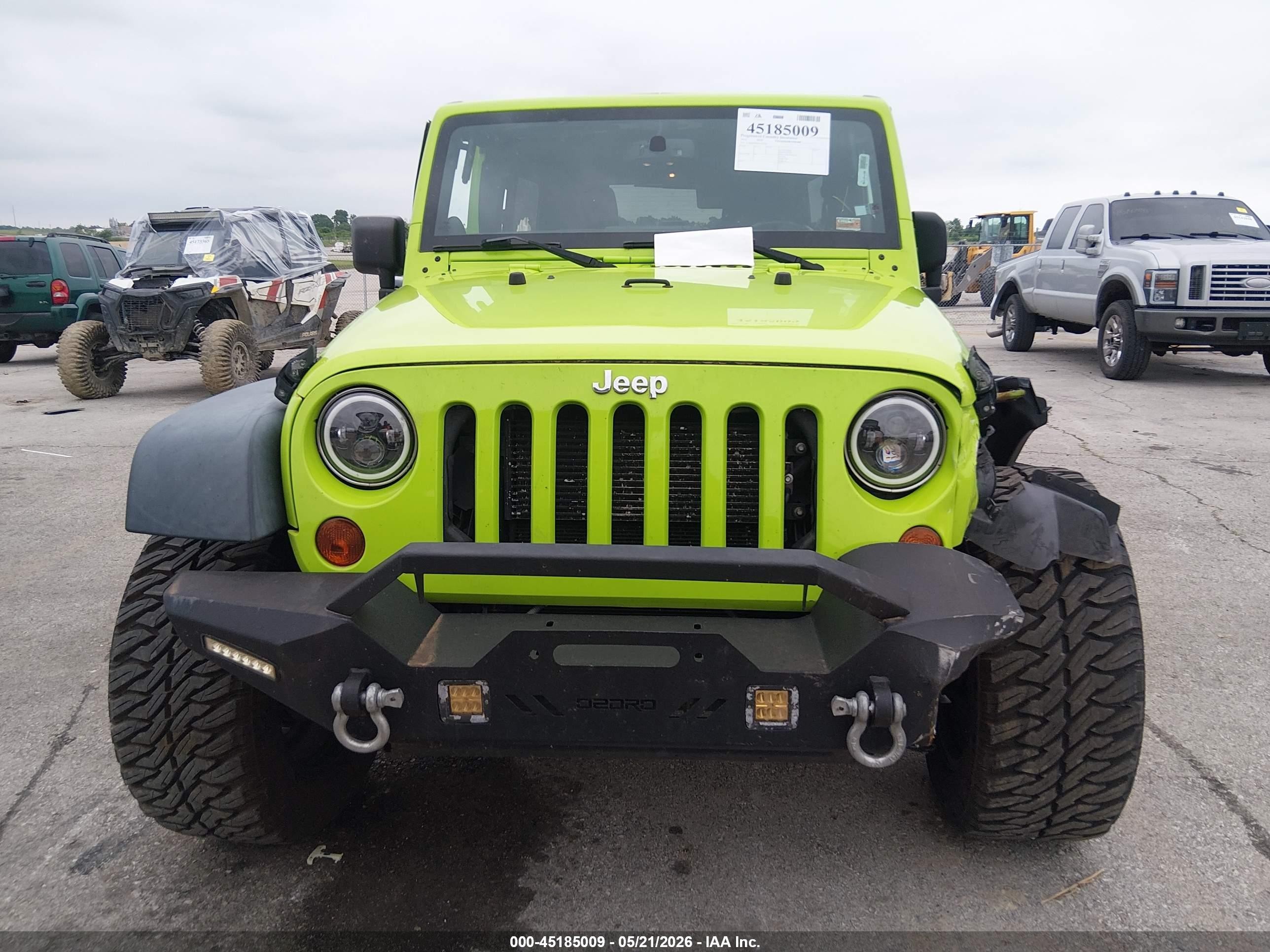 2013 Jeep Wrangler Unlimited Sport Green vin: 1C4HJWDG0DL507270