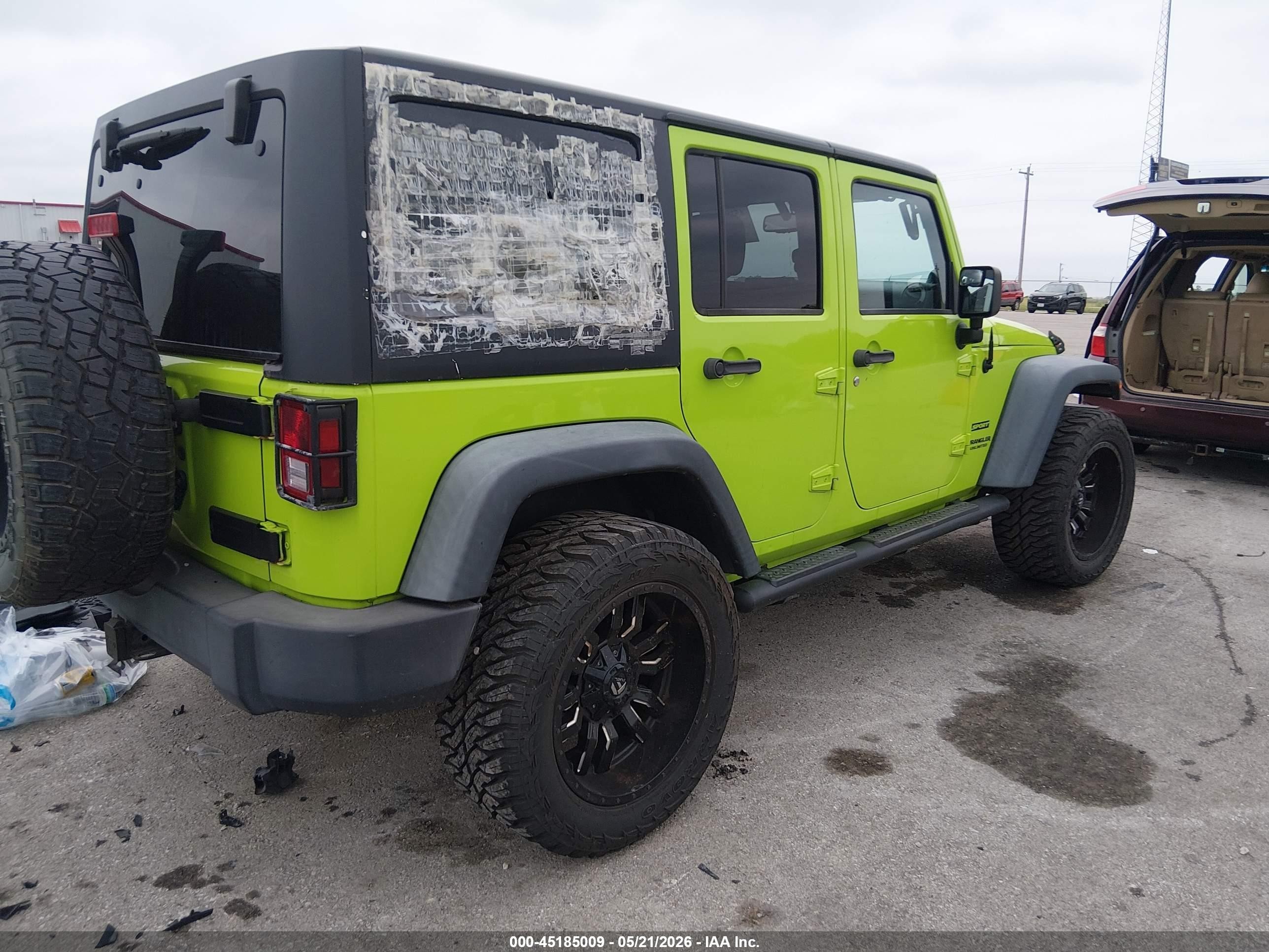 2013 Jeep Wrangler Unlimited Sport Green vin: 1C4HJWDG0DL507270