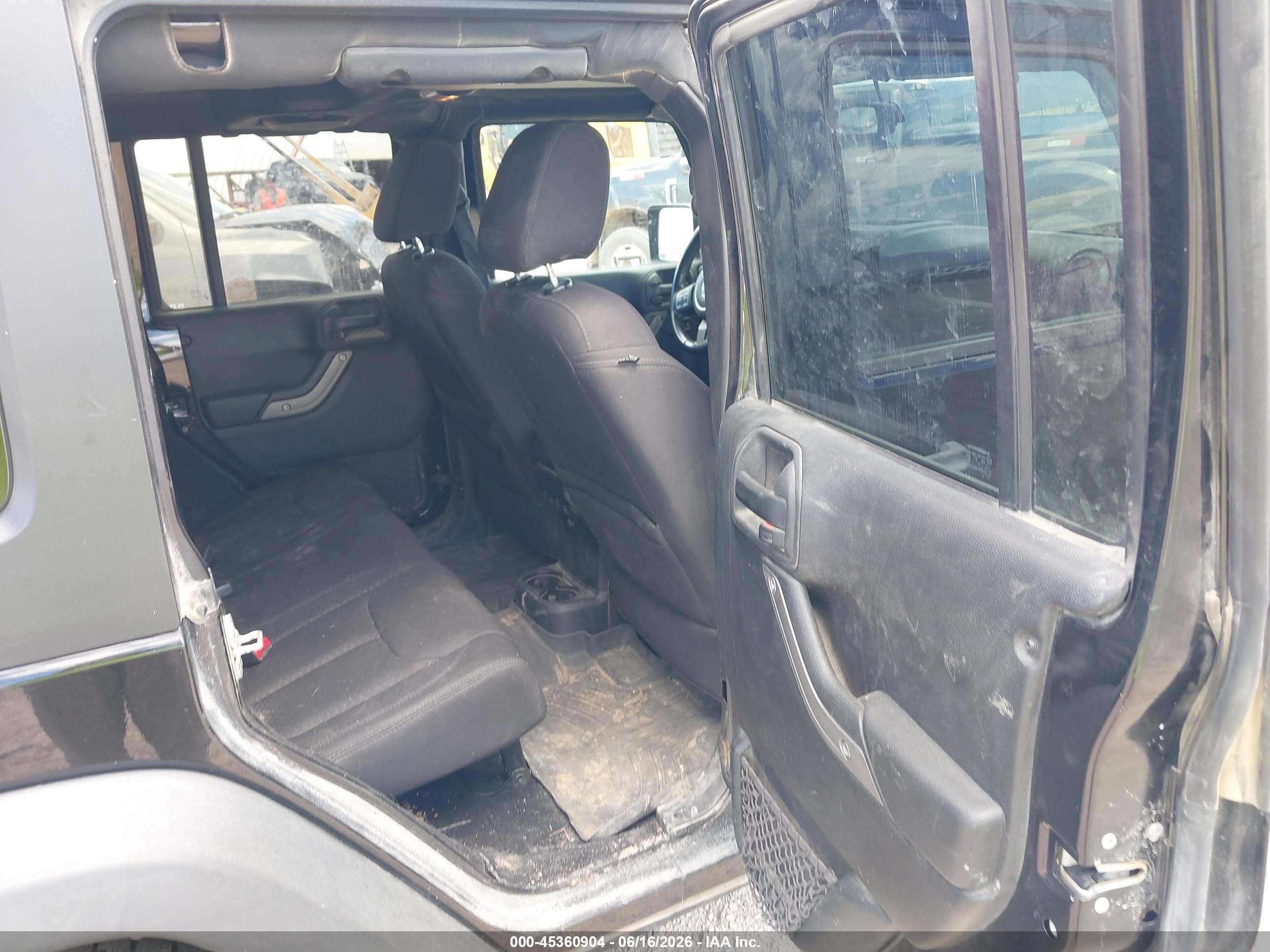 2013 Jeep Wrangler Unlimited Sport Black vin: 1C4HJWDG0DL606378