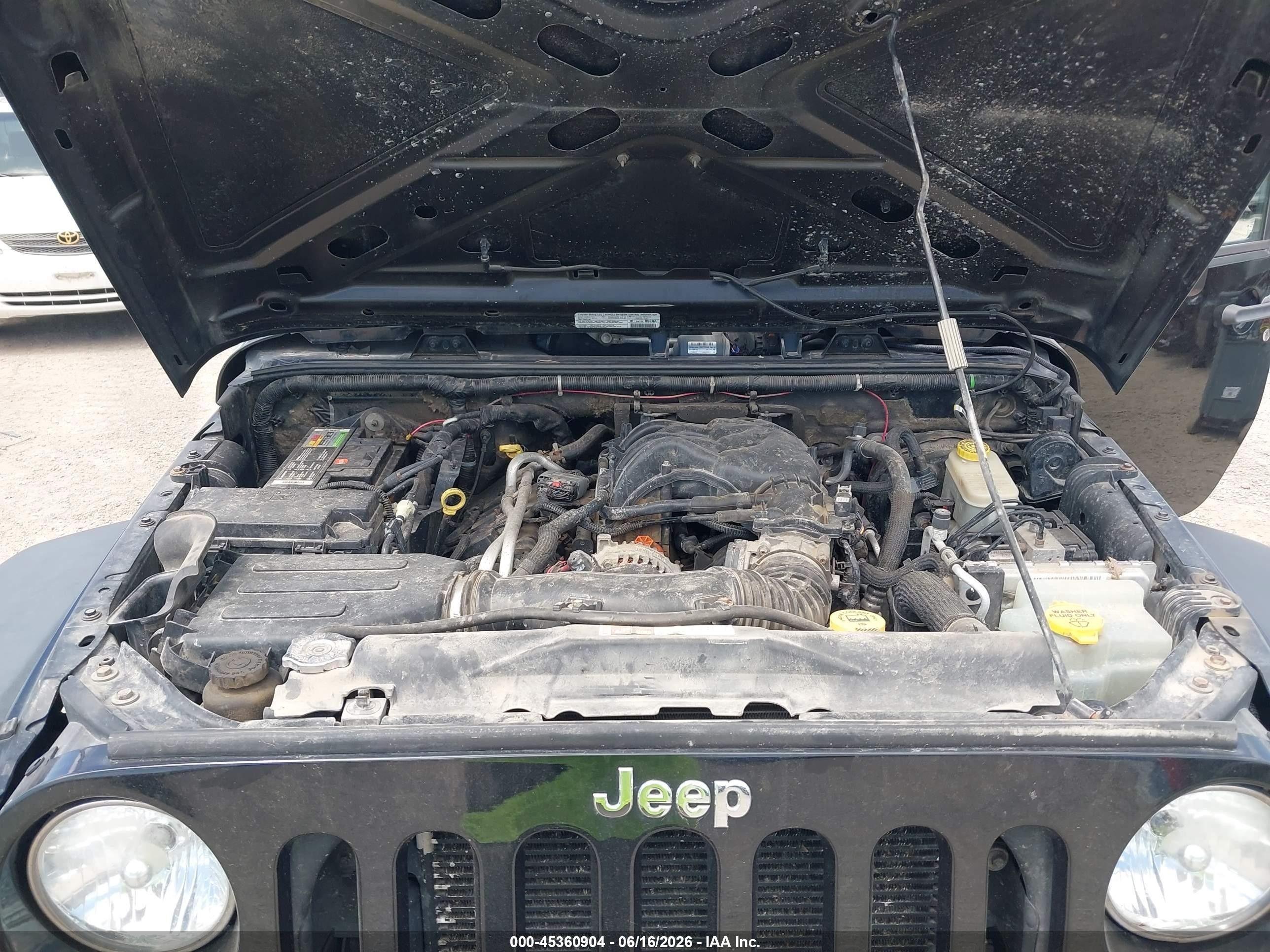 2013 Jeep Wrangler Unlimited Sport Black vin: 1C4HJWDG0DL606378