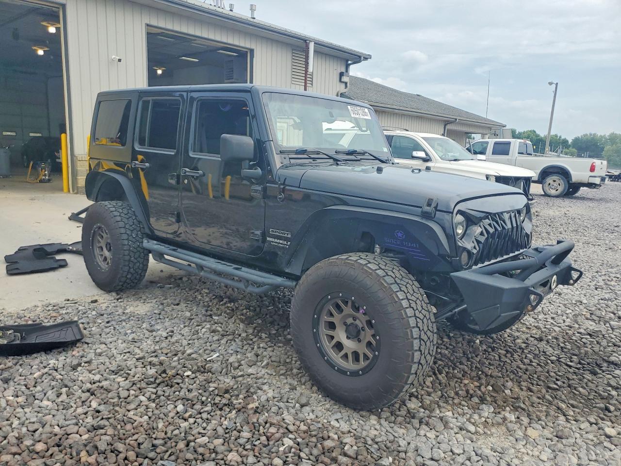 2015 Jeep Wrangler Unlimited Sport Black vin: 1C4HJWDG0FL532298