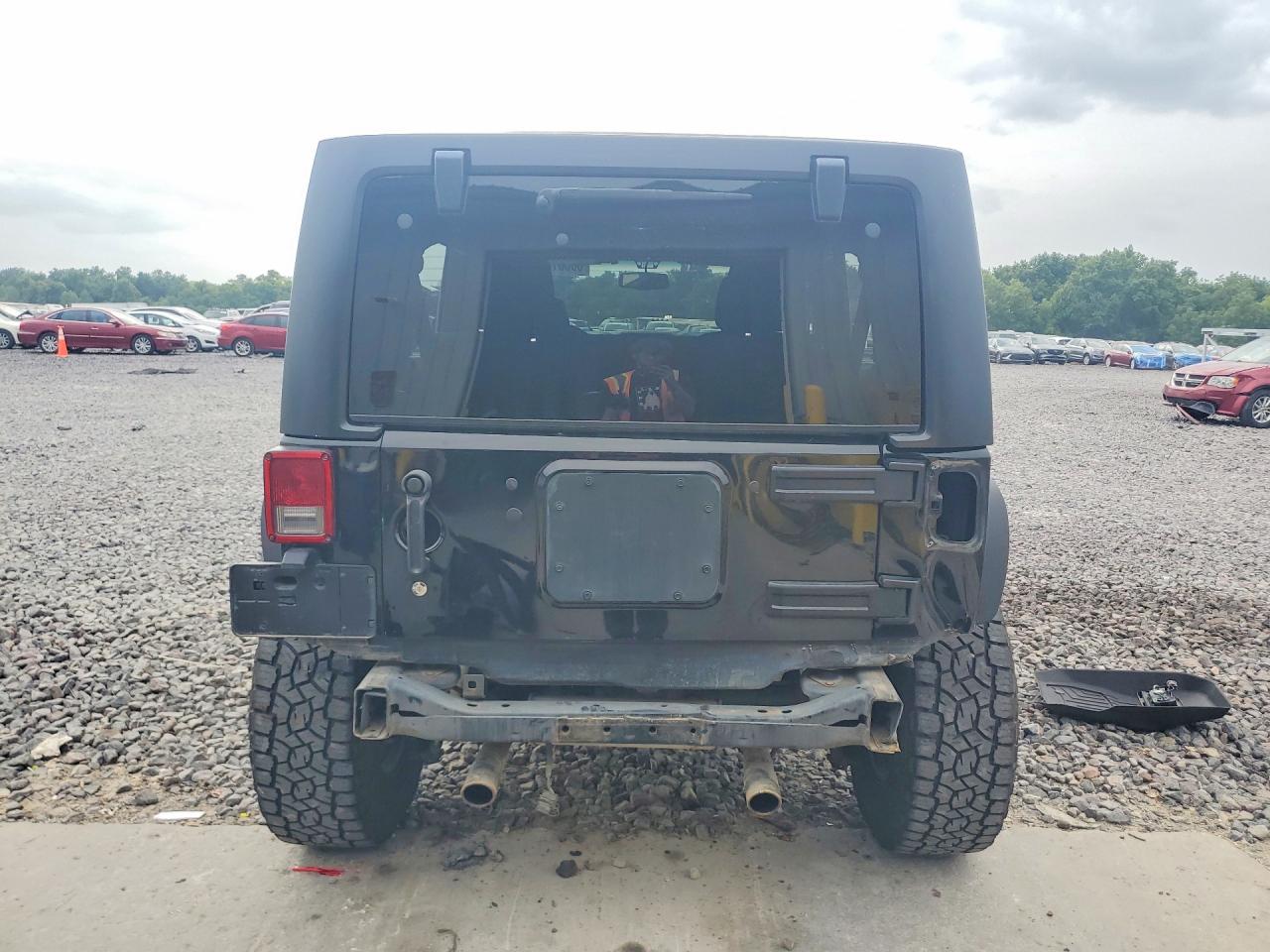 2015 Jeep Wrangler Unlimited Sport Black vin: 1C4HJWDG0FL532298