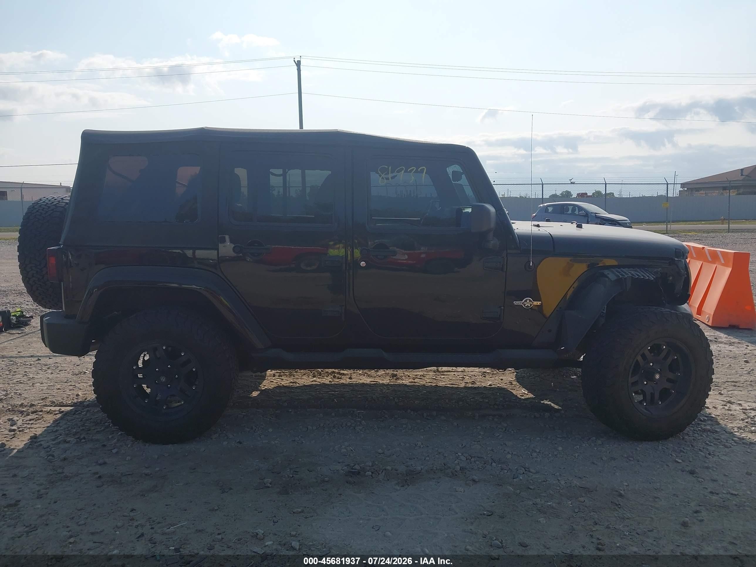 2015 Jeep Wrangler Unlimited Freedom Edition Black vin: 1C4HJWDG0FL568542