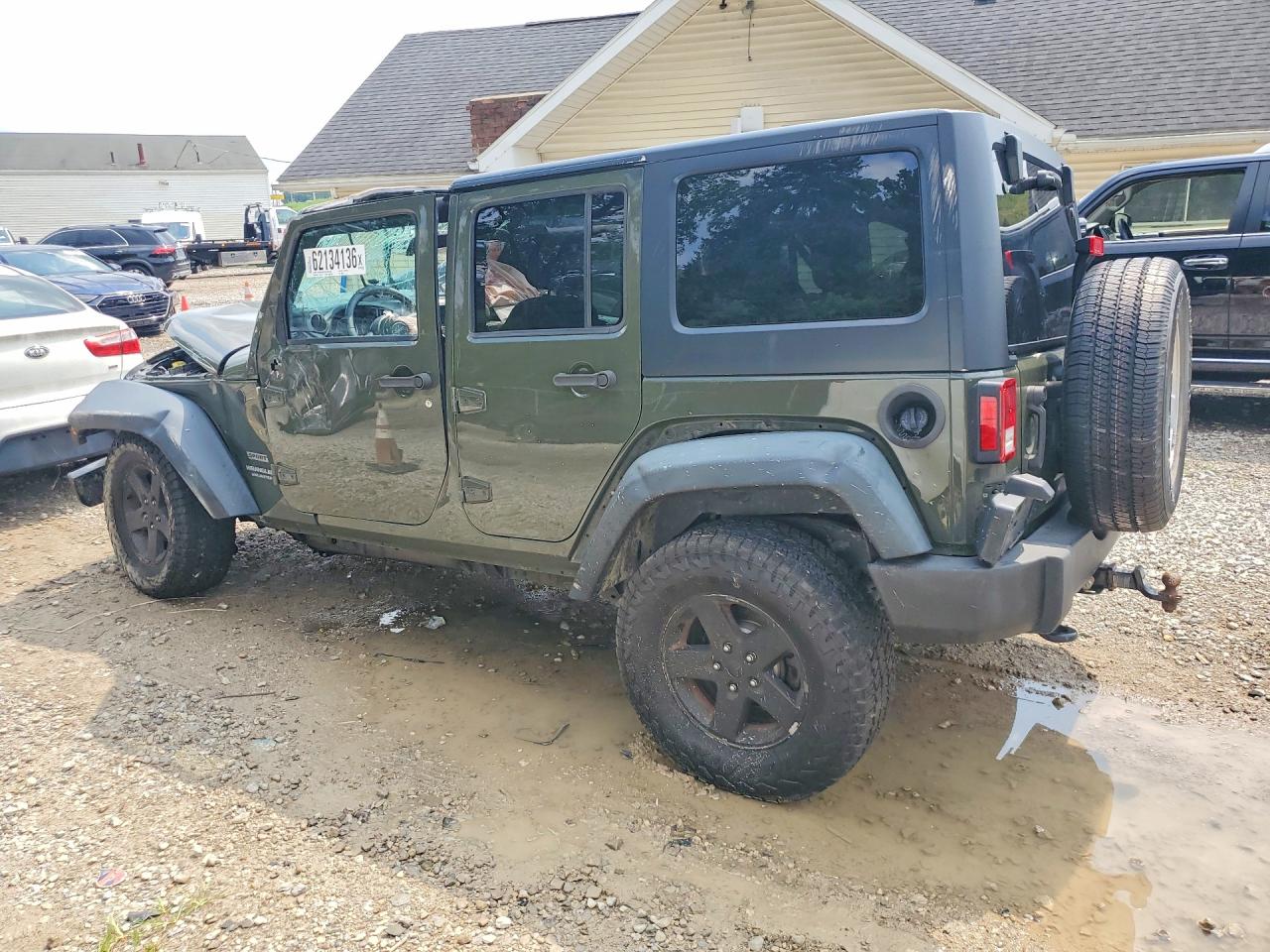 2015 Jeep Wrangler Unlimited Sport Green vin: 1C4HJWDG0FL603242