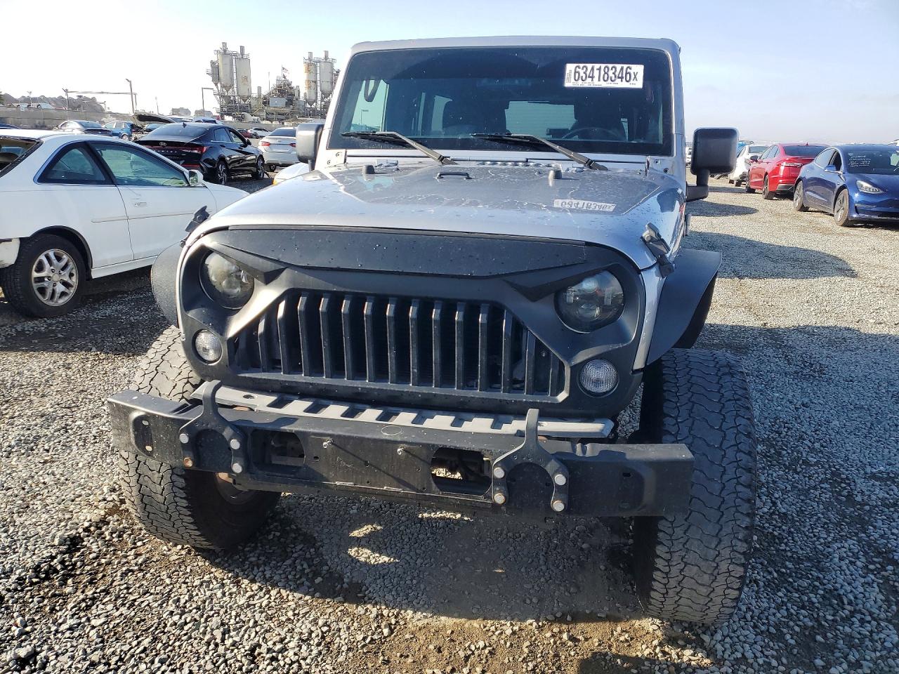 2015 Jeep Wrangler Unlimited Sport Silver vin: 1C4HJWDG0FL698112