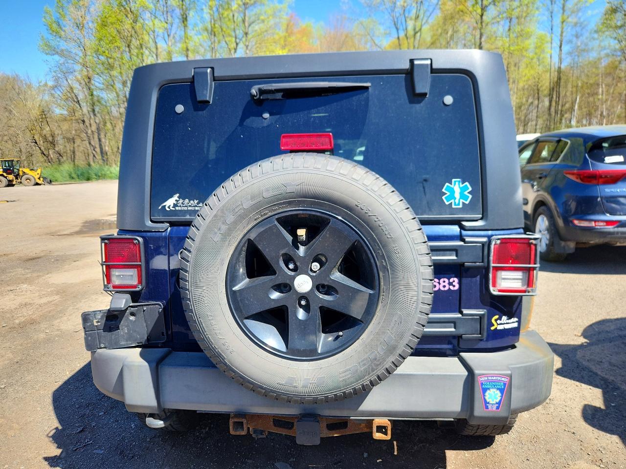 2013 Jeep Wrangler Unlimited Sport Blue vin: 1C4HJWDG1DL503082