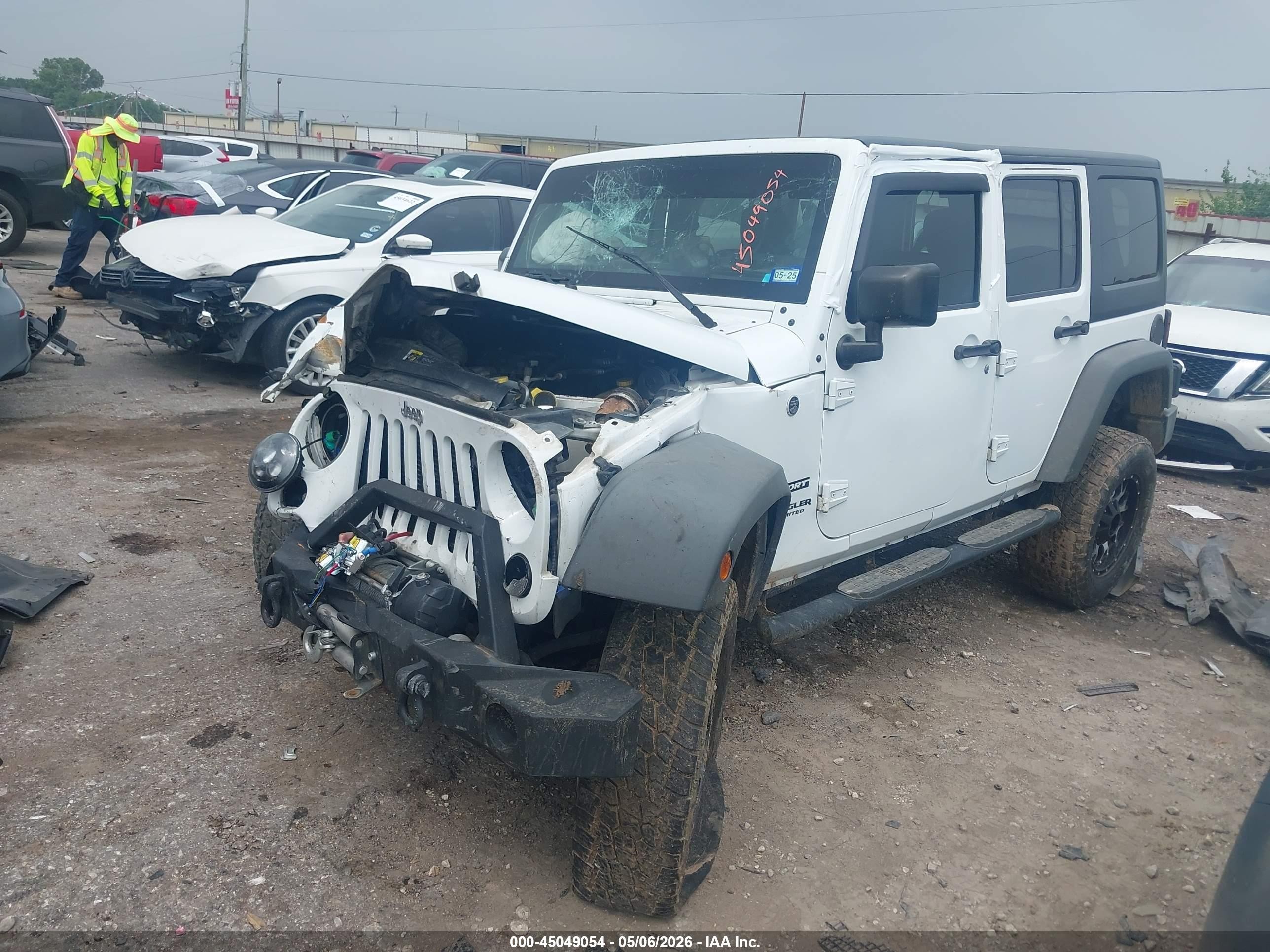 2017 Jeep Wrangler Unlimited Sport 4x4 White vin: 1C4HJWDG2HL568805