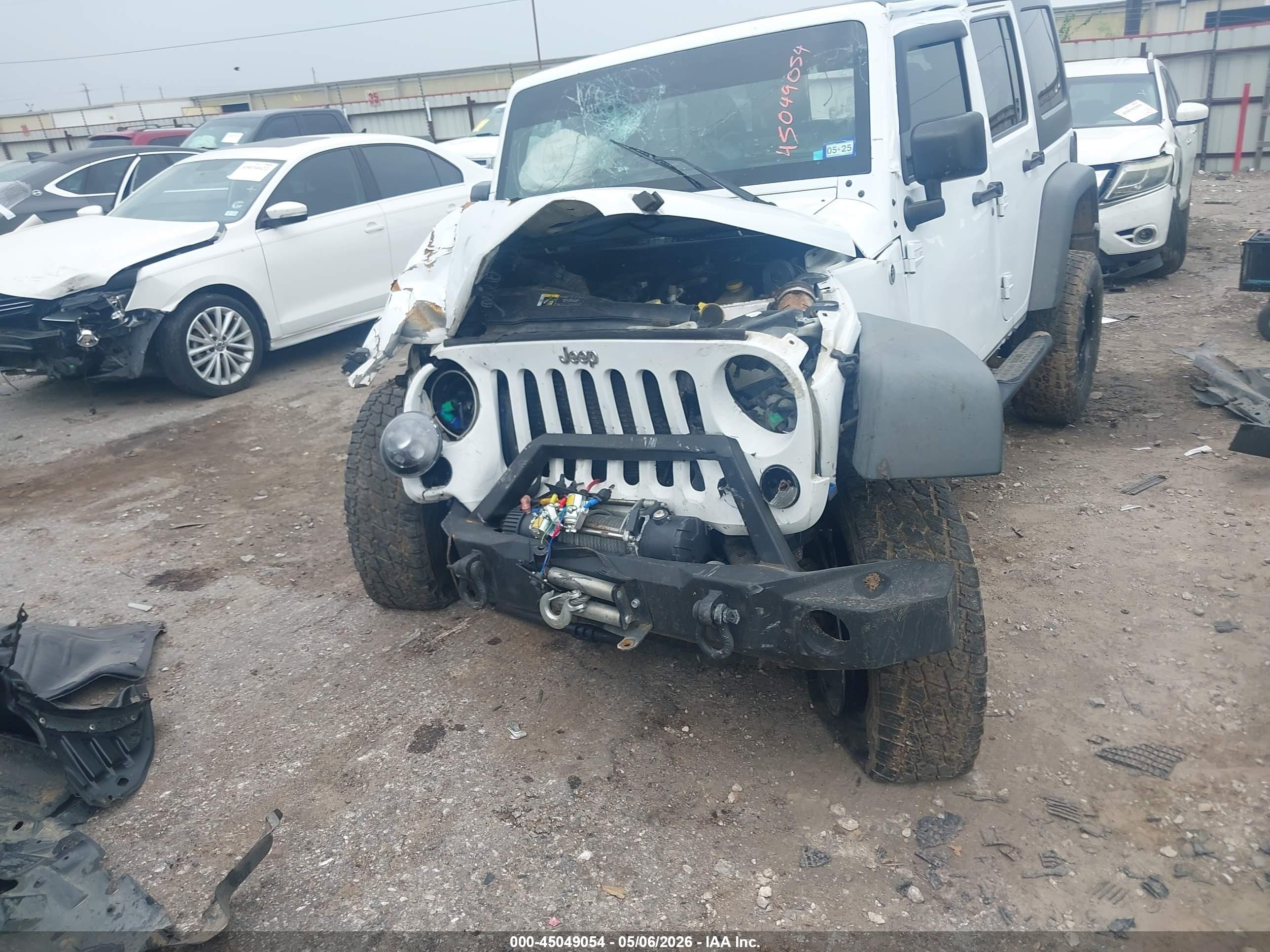 2017 Jeep Wrangler Unlimited Sport 4x4 White vin: 1C4HJWDG2HL568805