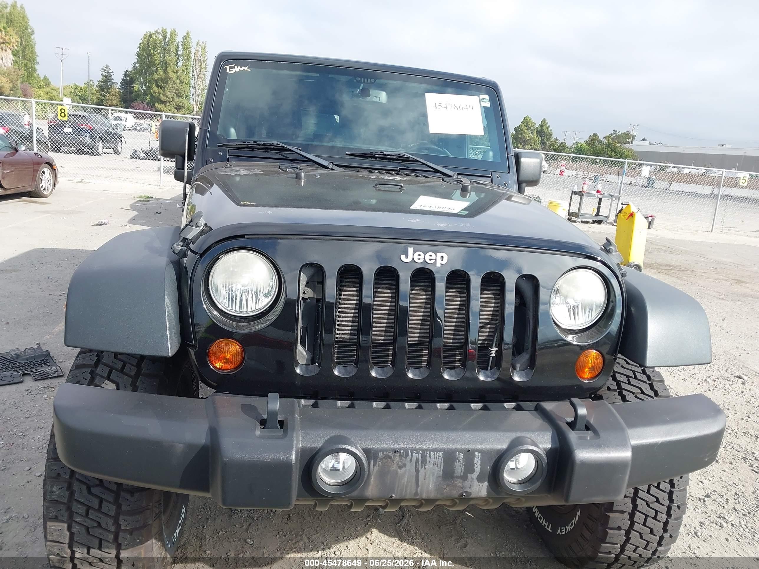 2013 Jeep Wrangler Unlimited Sport Black vin: 1C4HJWDG3DL519753