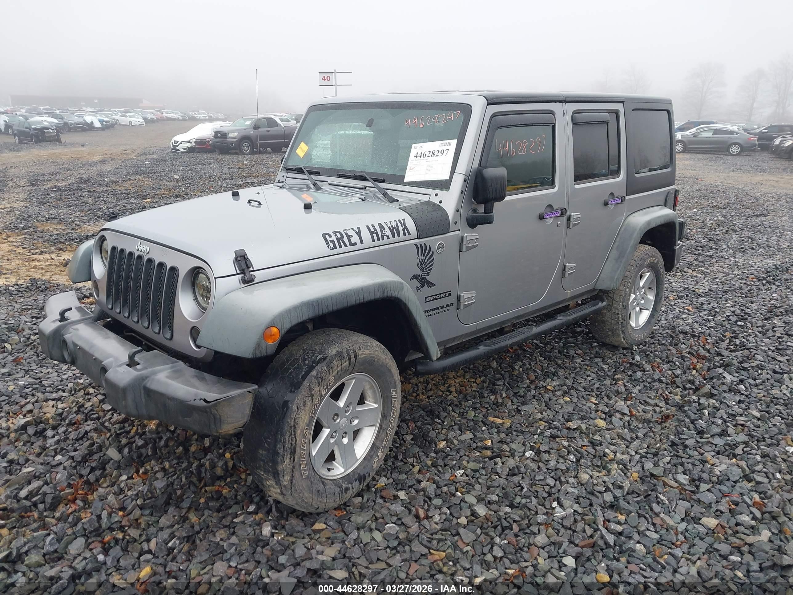 2014 Jeep Wrangler Unlimited Sport Gray vin: 1C4HJWDG3EL126823