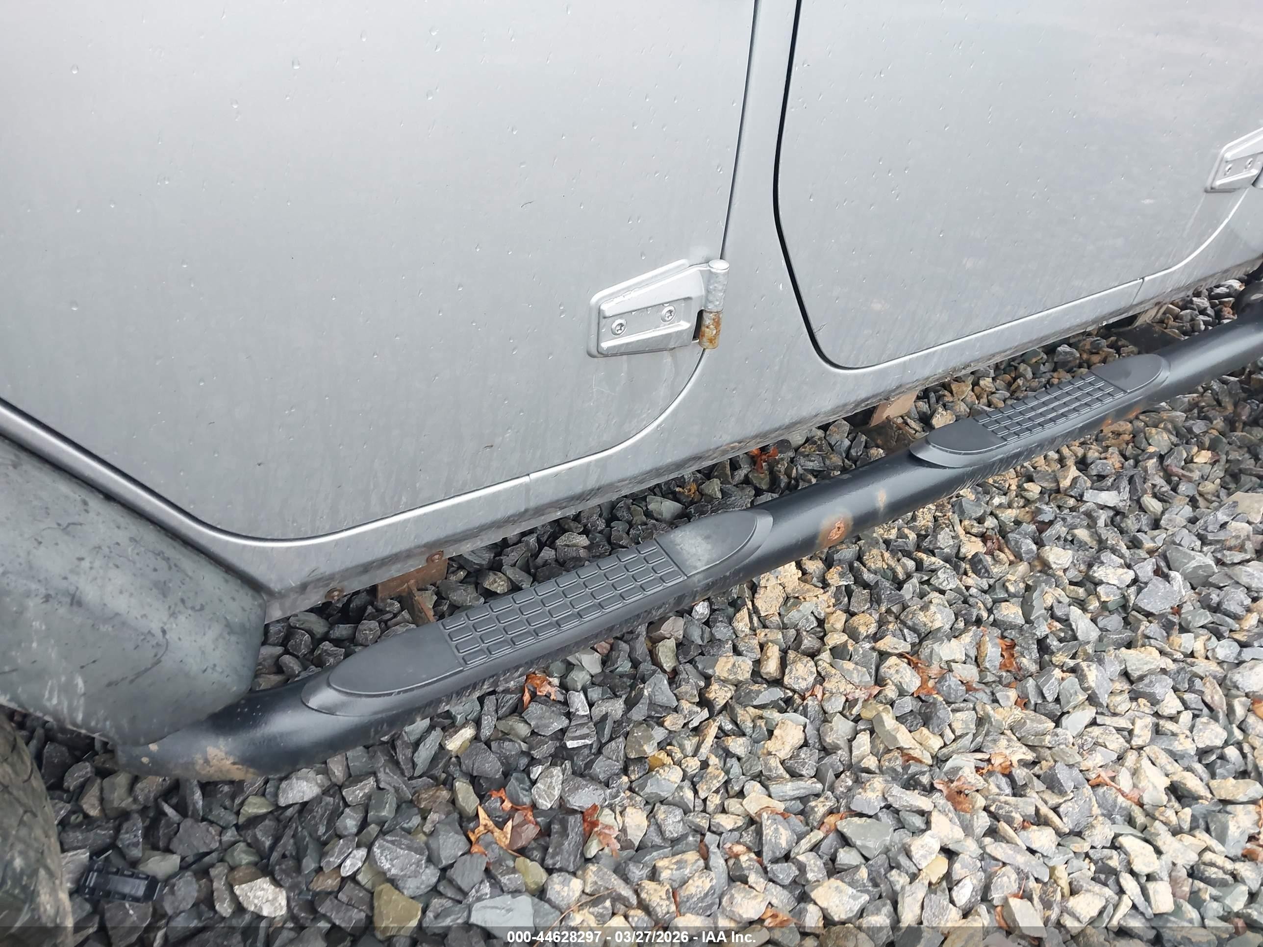 2014 Jeep Wrangler Unlimited Sport Gray vin: 1C4HJWDG3EL126823