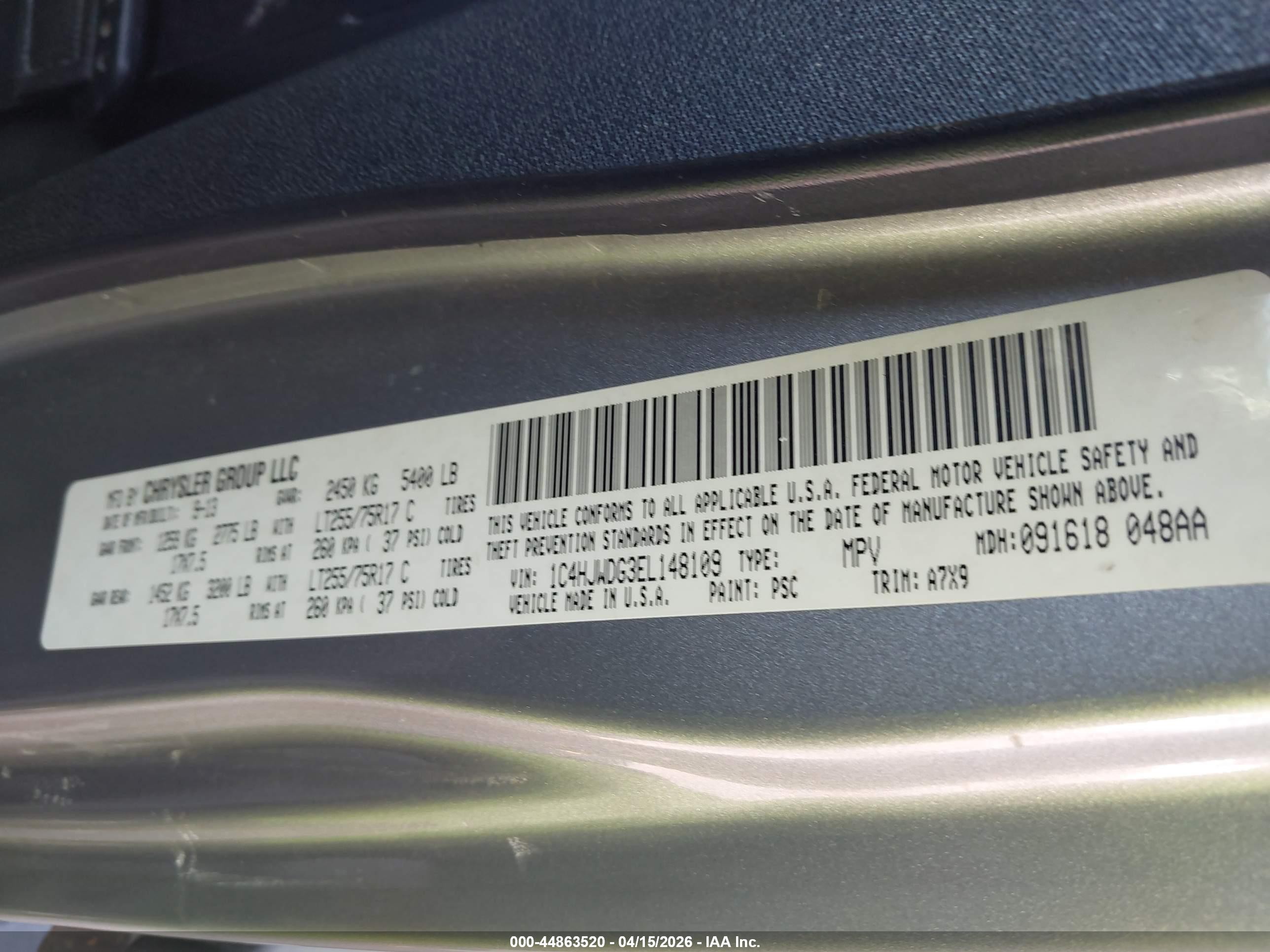 2014 Jeep Wrangler Unlimited Sport Silver vin: 1C4HJWDG3EL148109