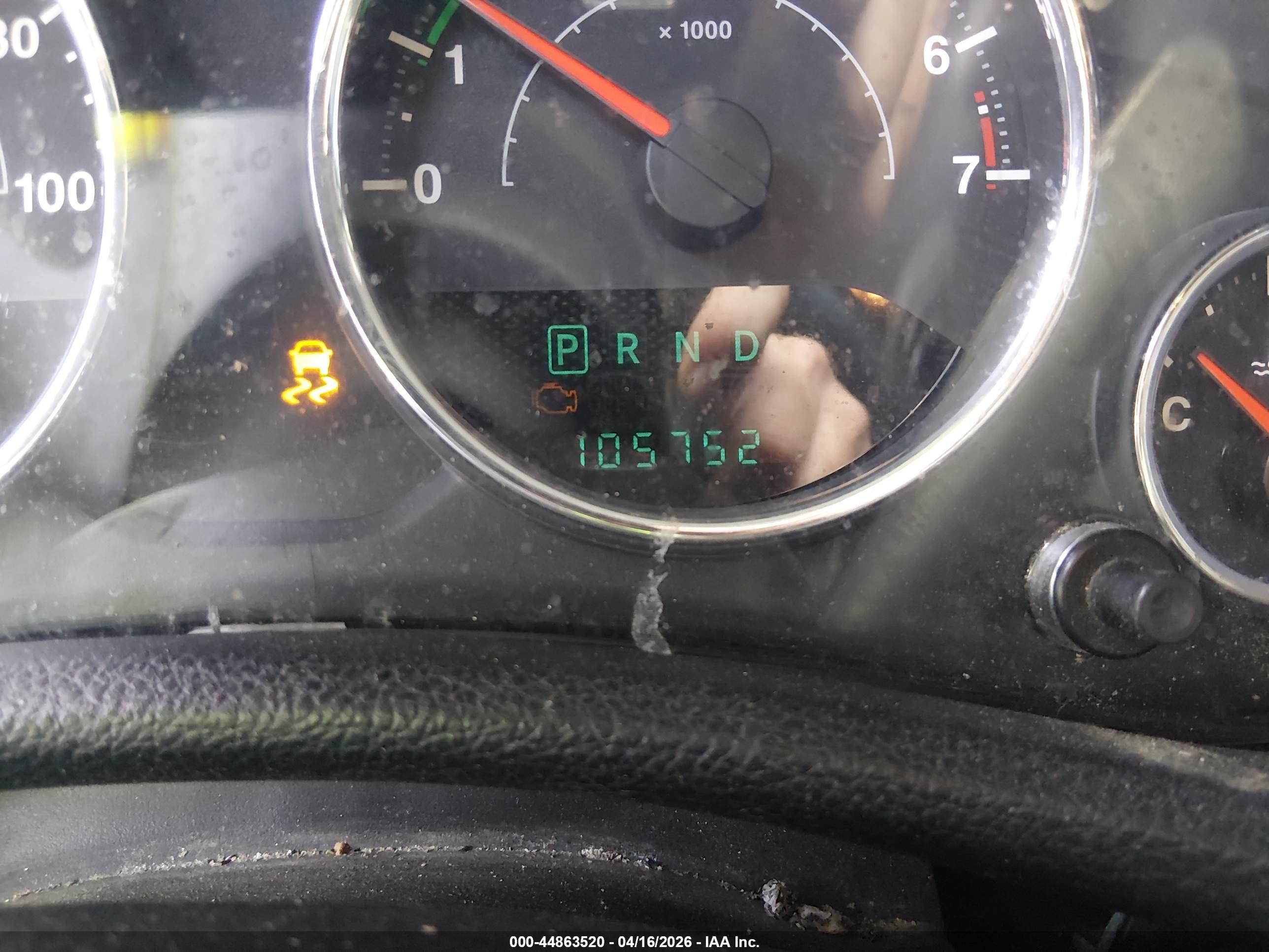 2014 Jeep Wrangler Unlimited Sport Silver vin: 1C4HJWDG3EL148109