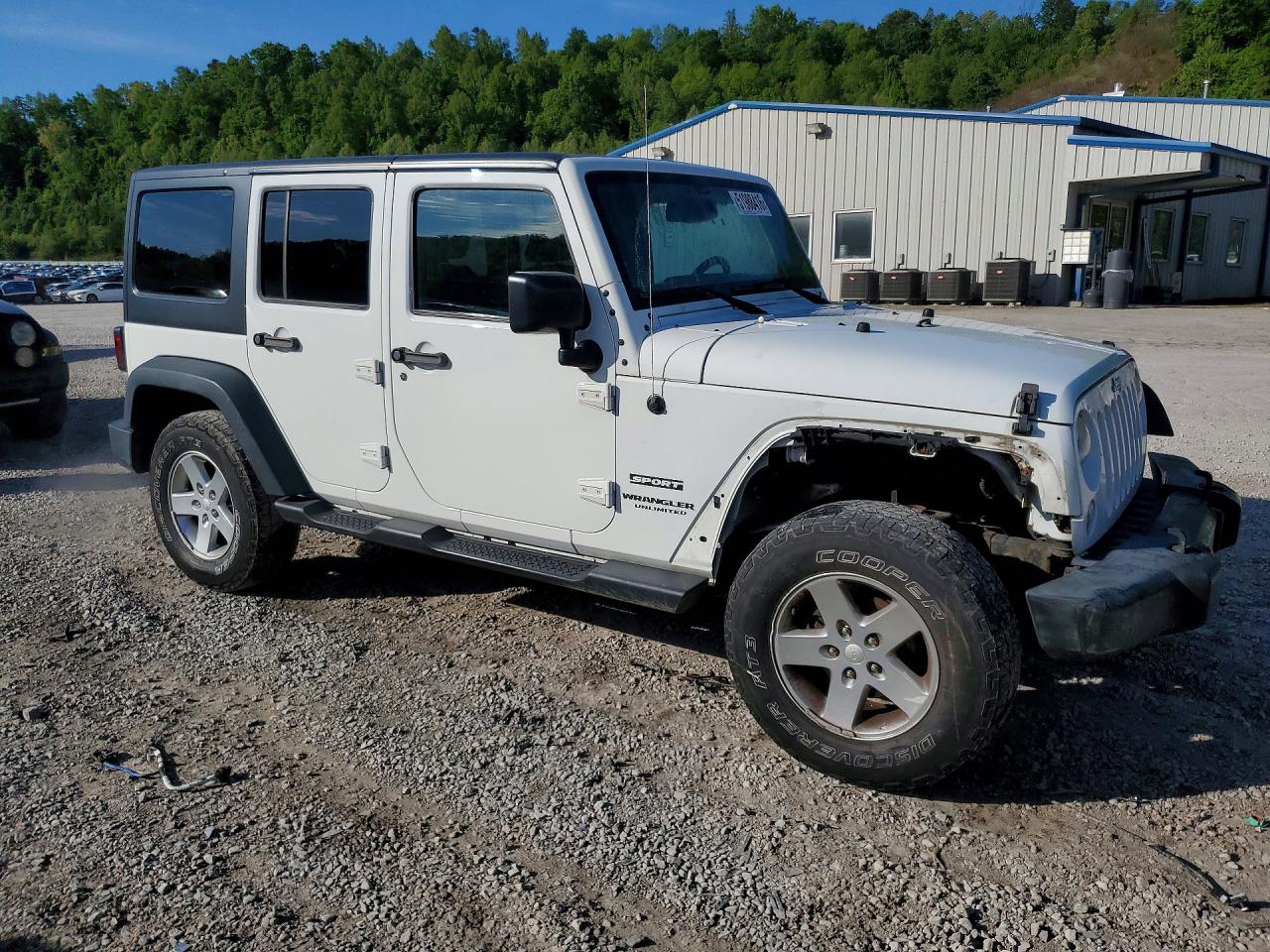 2015 Jeep Wrangler Unlimited Sport White vin: 1C4HJWDG3FL657327