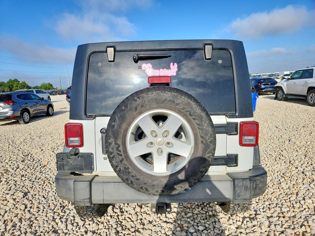 2013 Jeep Wrangler Unlimited Sport White vin: 1C4HJWDG4DL541941