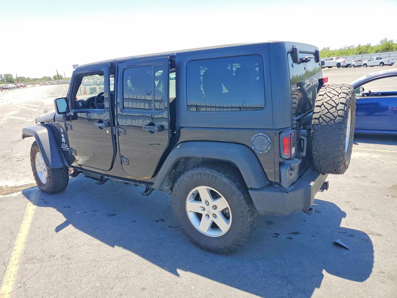 2014 Jeep Wrangler Unlimited Sport Black vin: 1C4HJWDG4EL250096