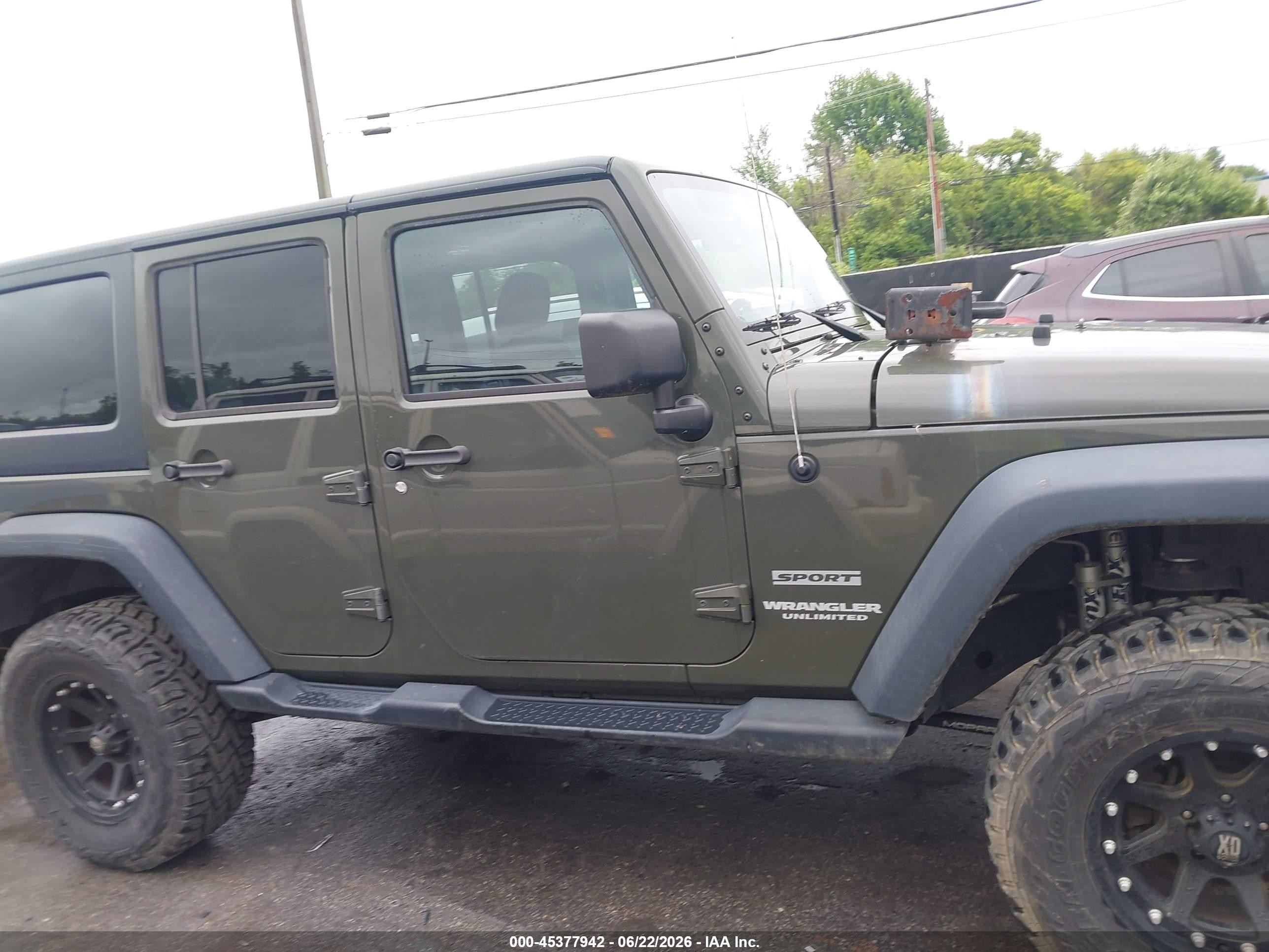 2015 Jeep Wrangler Unlimited Sport Green vin: 1C4HJWDG4FL671236