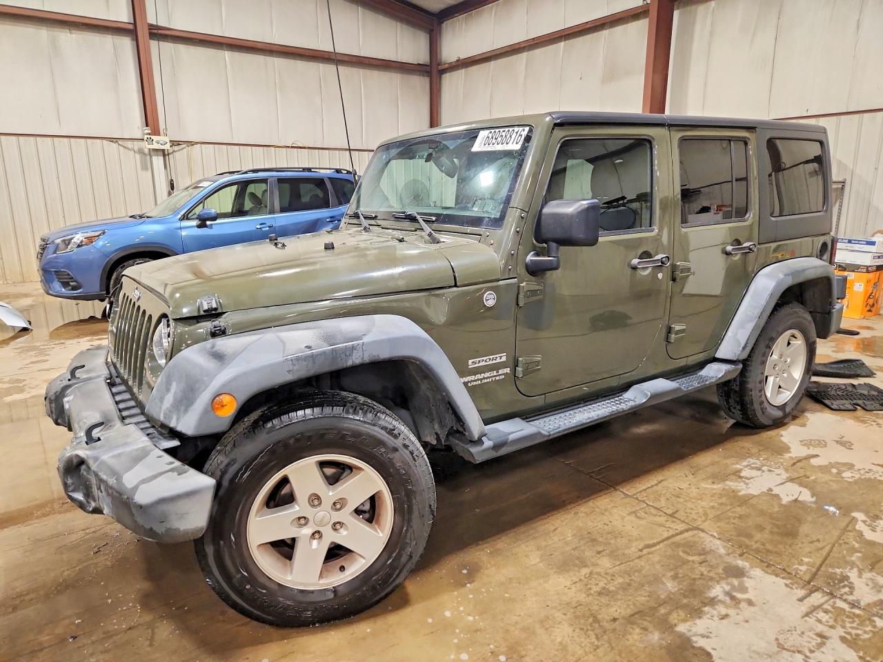 2015 Jeep Wrangler Unlimited Sport Green vin: 1C4HJWDG4FL766542