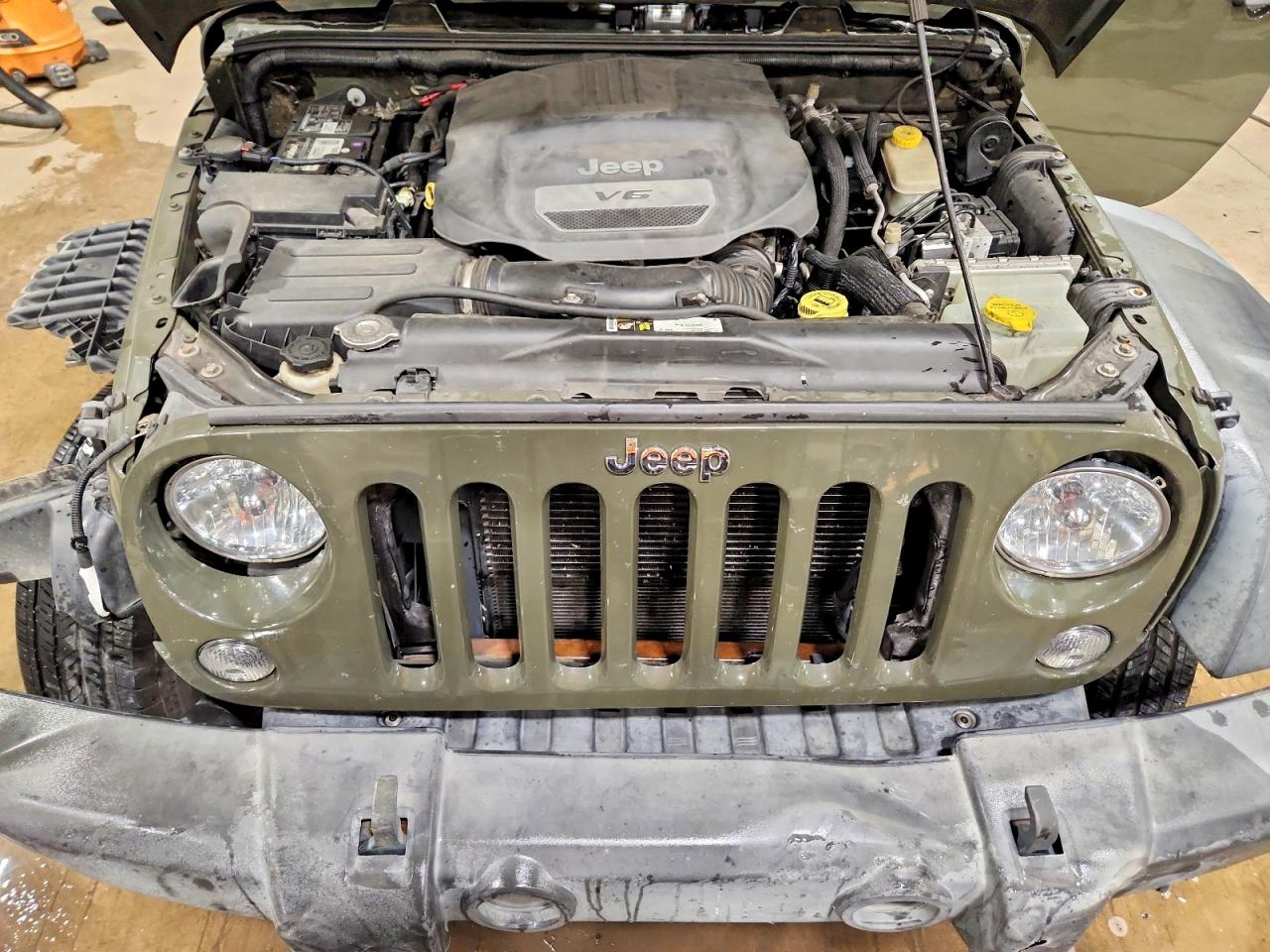 2015 Jeep Wrangler Unlimited Sport Green vin: 1C4HJWDG4FL766542