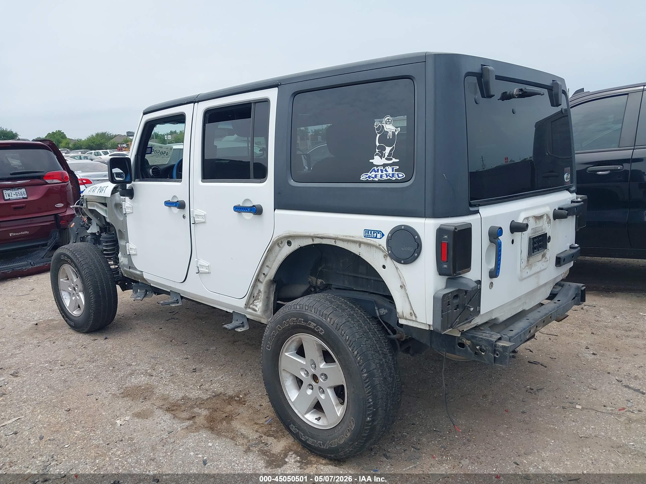 2012 Jeep Wrangler Unlimited Sport White vin: 1C4HJWDG5CL243641