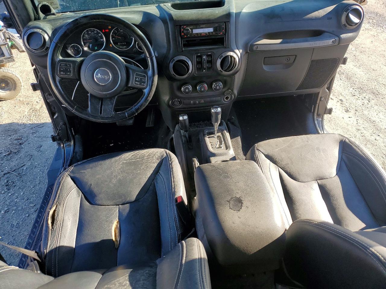 2013 Jeep Wrangler Black vin: 1C4HJWDG5DL522413