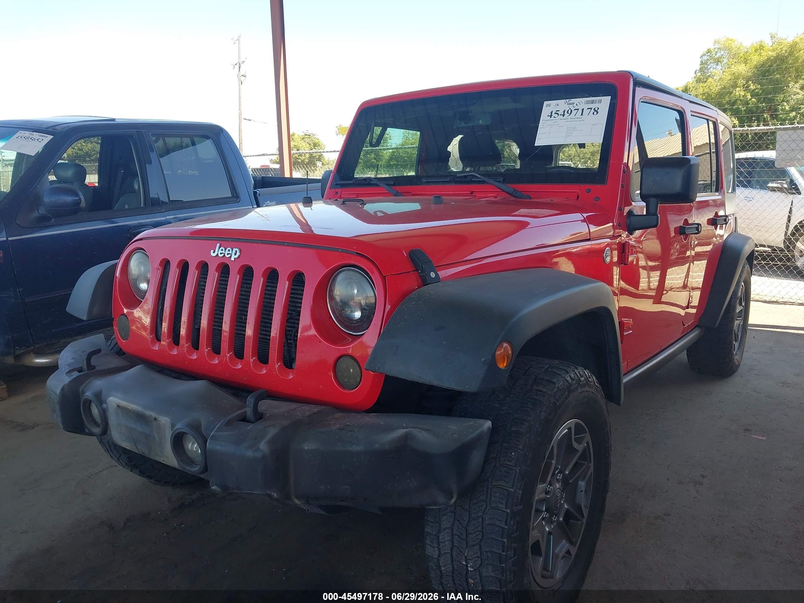 2015 Jeep Wrangler Unlimited Sport Red vin: 1C4HJWDG5FL533060