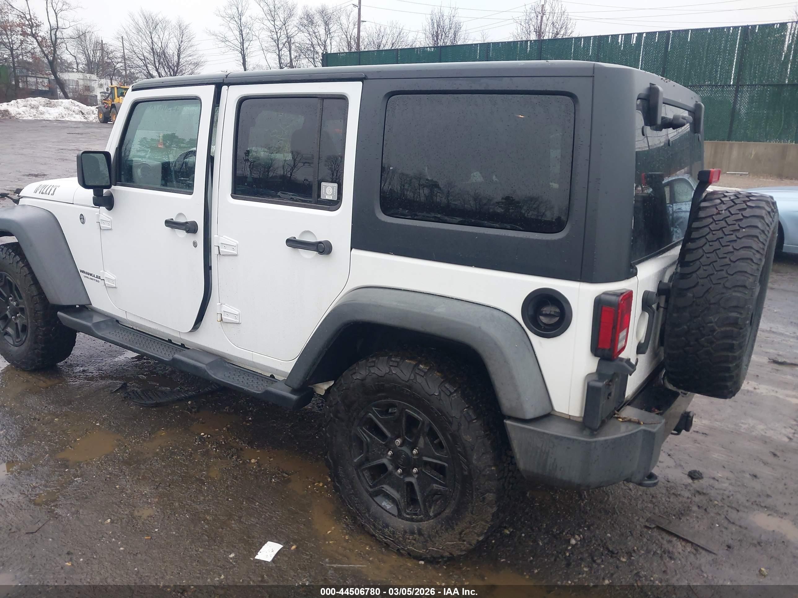 2016 Jeep Wrangler Unlimited Willys Wheeler White vin: 1C4HJWDG5GL169823