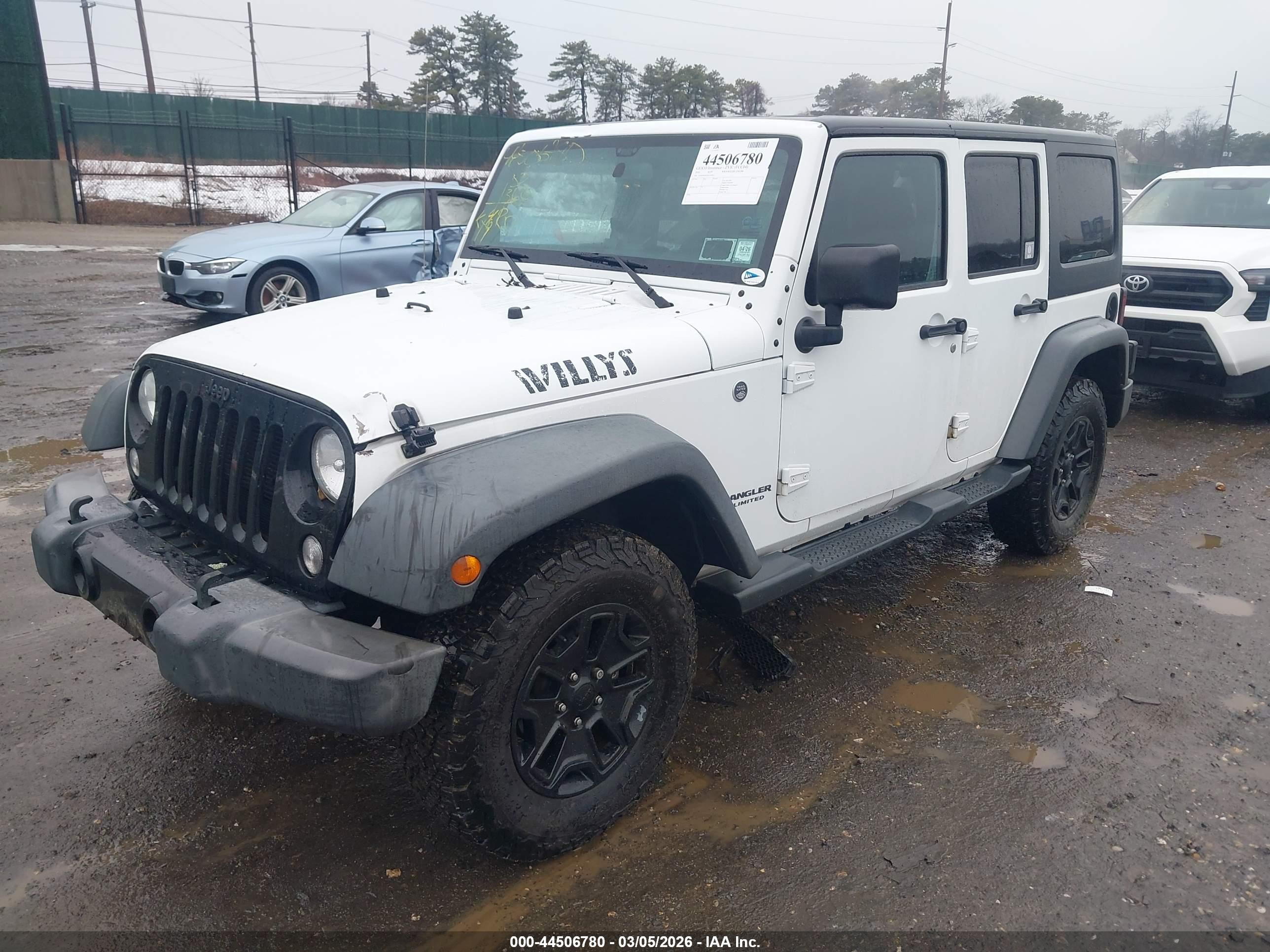 2016 Jeep Wrangler Unlimited Willys Wheeler White vin: 1C4HJWDG5GL169823