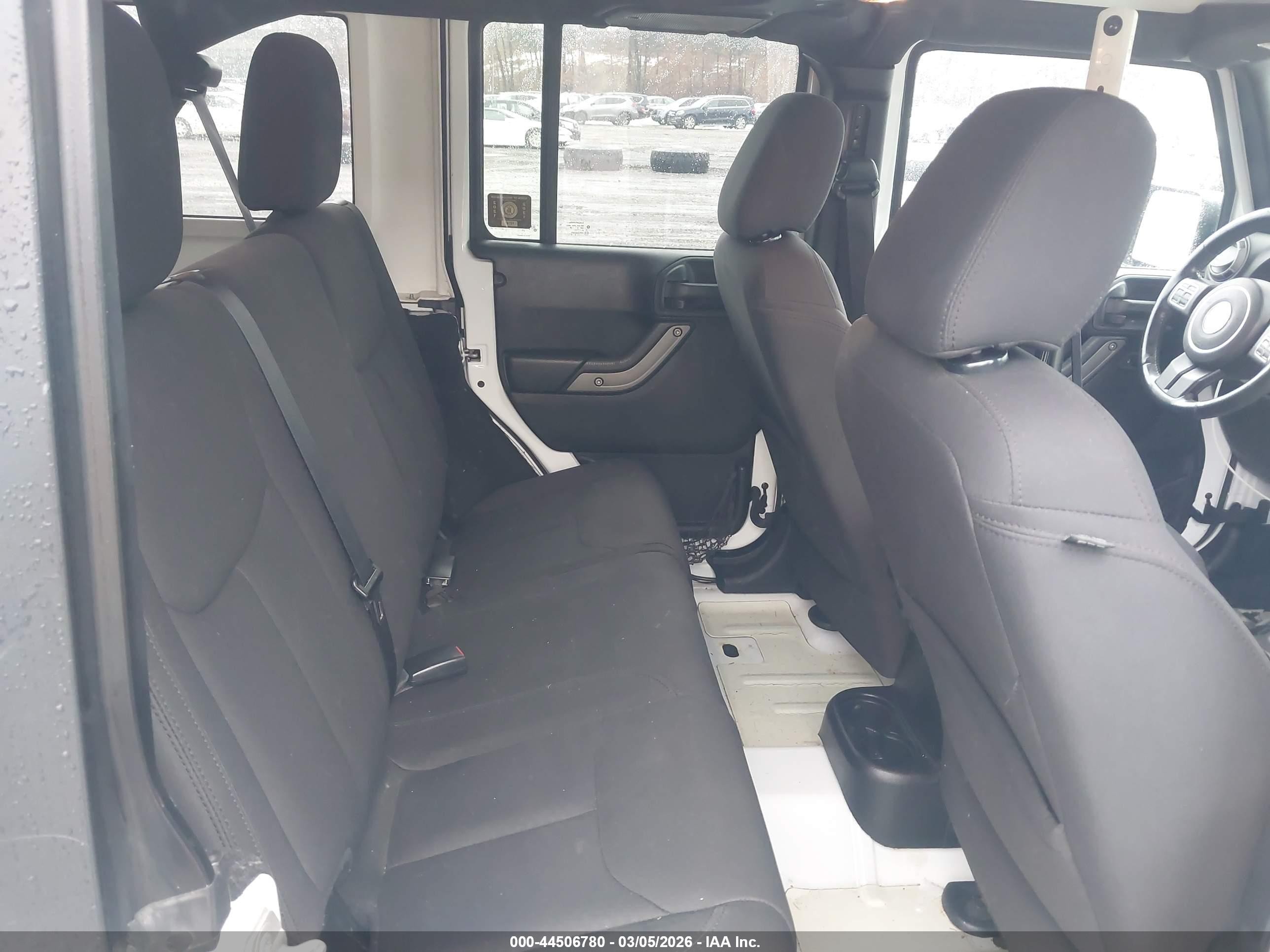 2016 Jeep Wrangler Unlimited Willys Wheeler White vin: 1C4HJWDG5GL169823