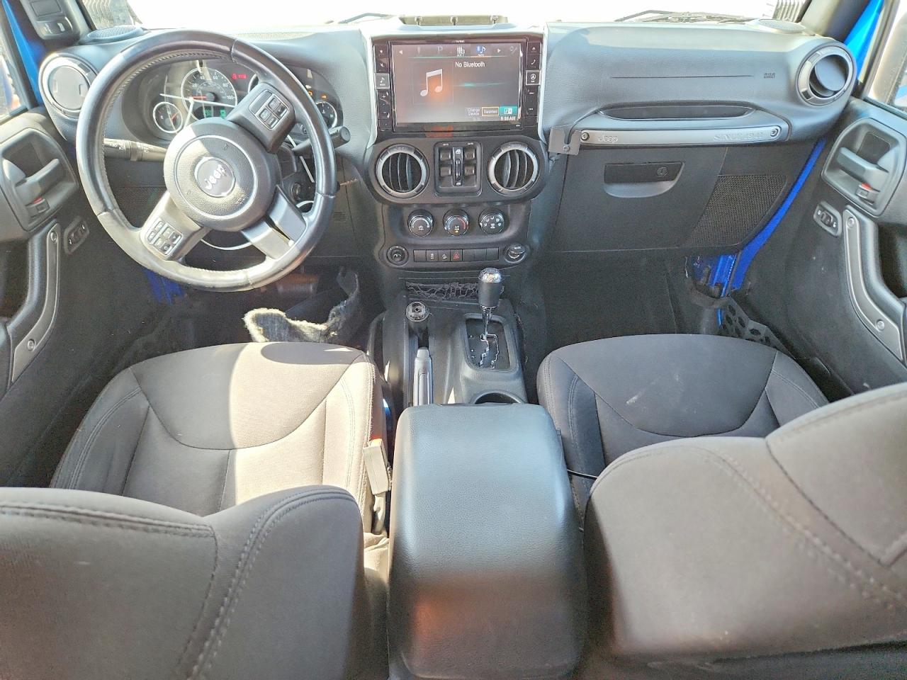 2015 Jeep Wrangler Unlimited Sport Синий vin: 1C4HJWDG6FL635841