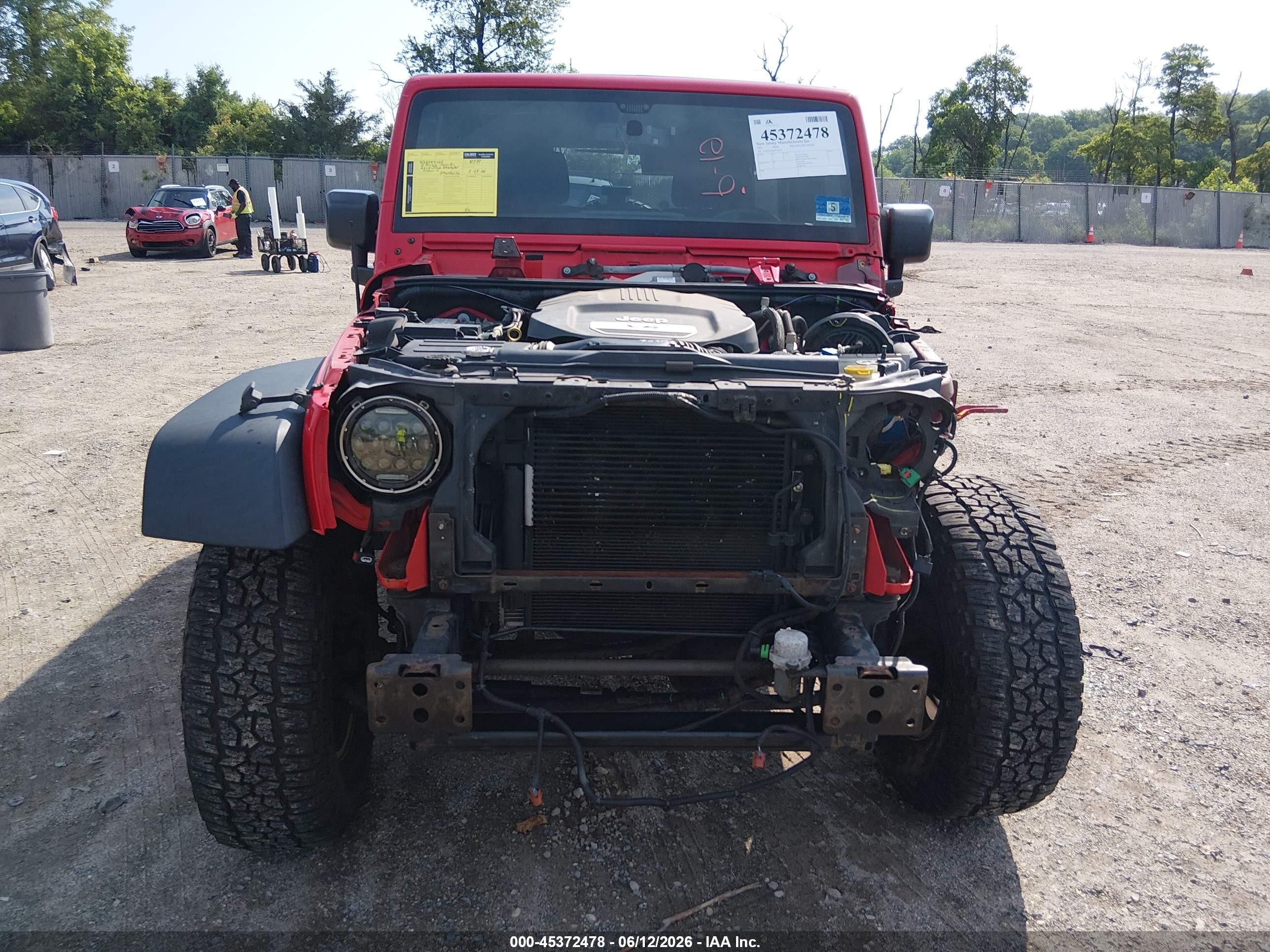 2015 Jeep Wrangler Unlimited Sport Red vin: 1C4HJWDG6FL701367