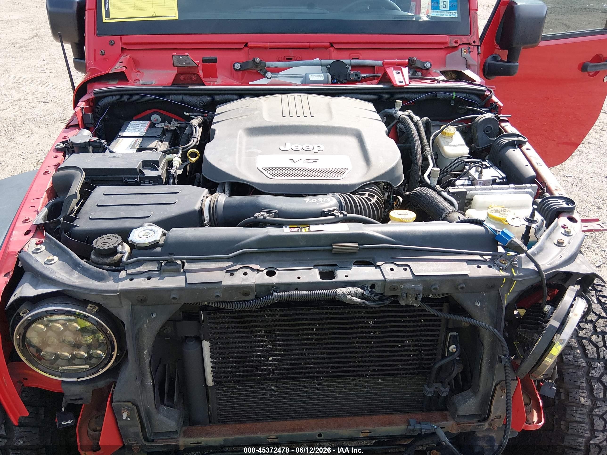 2015 Jeep Wrangler Unlimited Sport Red vin: 1C4HJWDG6FL701367
