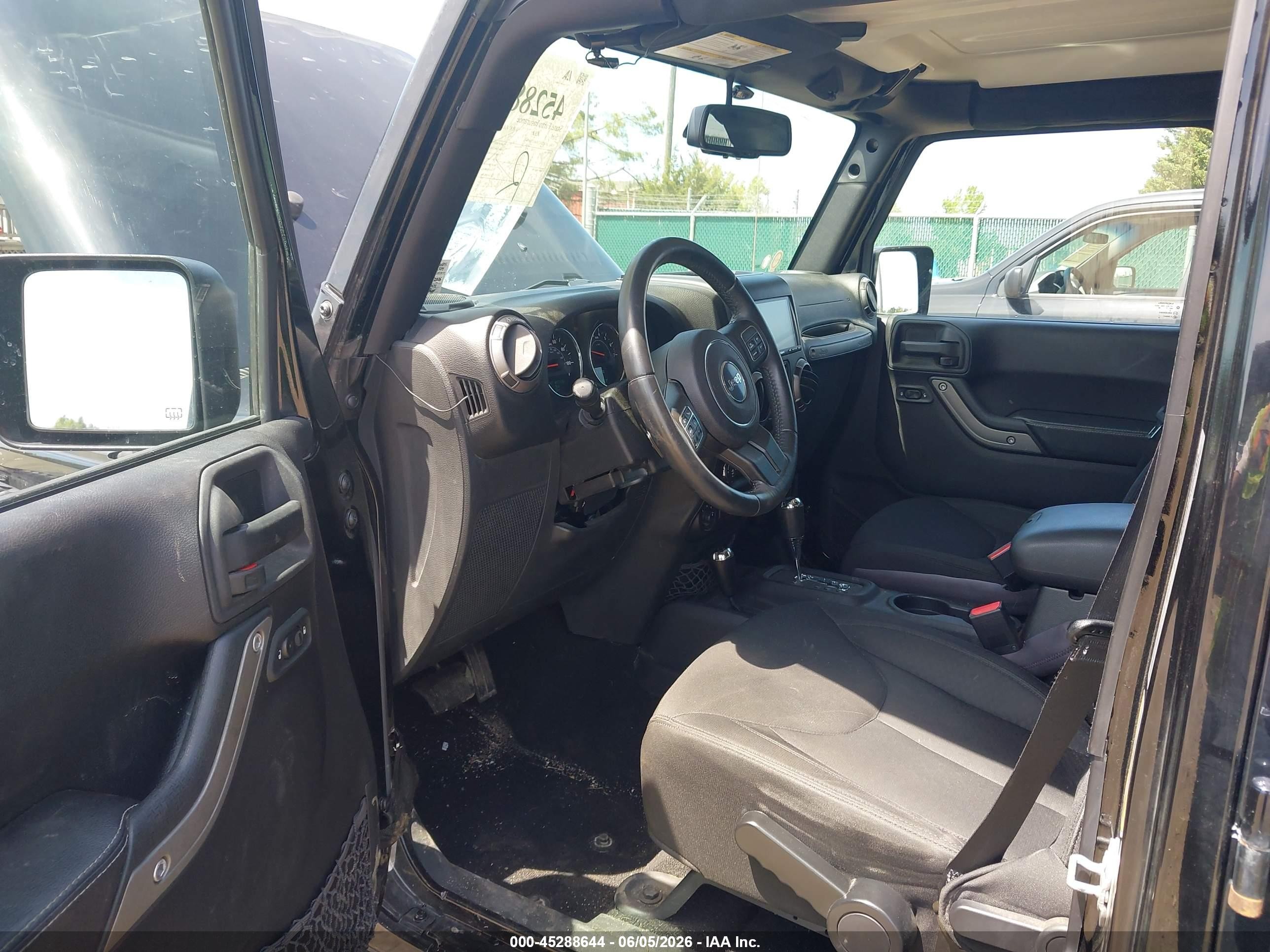 2016 Jeep Wrangler Unlimited Sport Black vin: 1C4HJWDG6GL105841