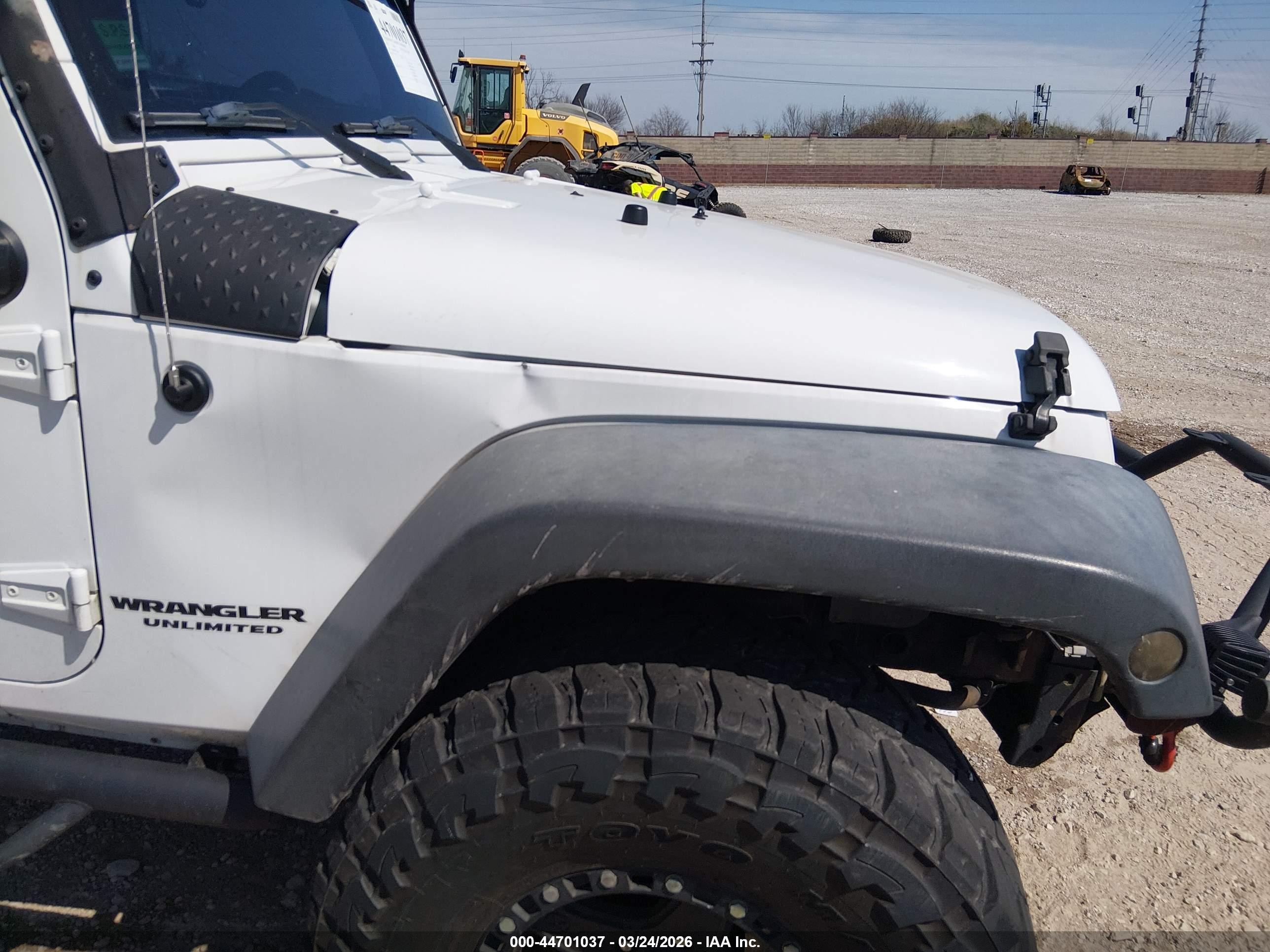 2012 Jeep Wrangler Unlimited Sport Белый vin: 1C4HJWDG7CL140799