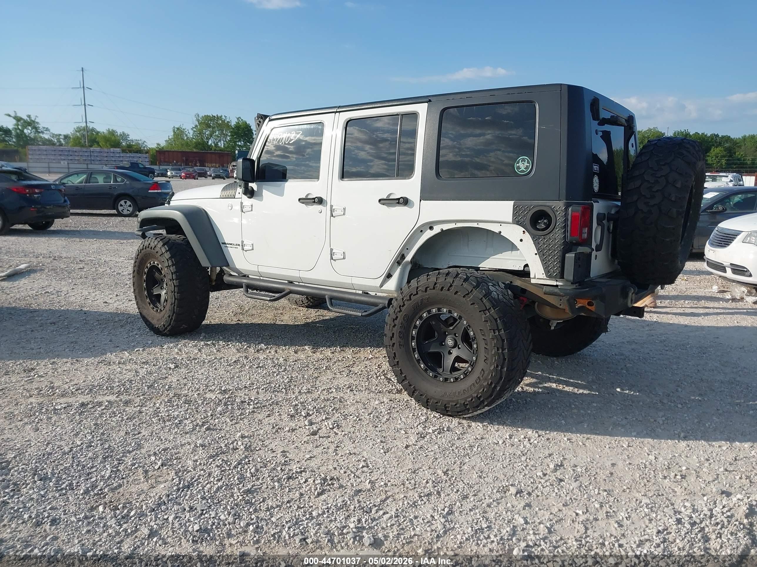 2012 Jeep Wrangler Unlimited Sport Белый vin: 1C4HJWDG7CL140799