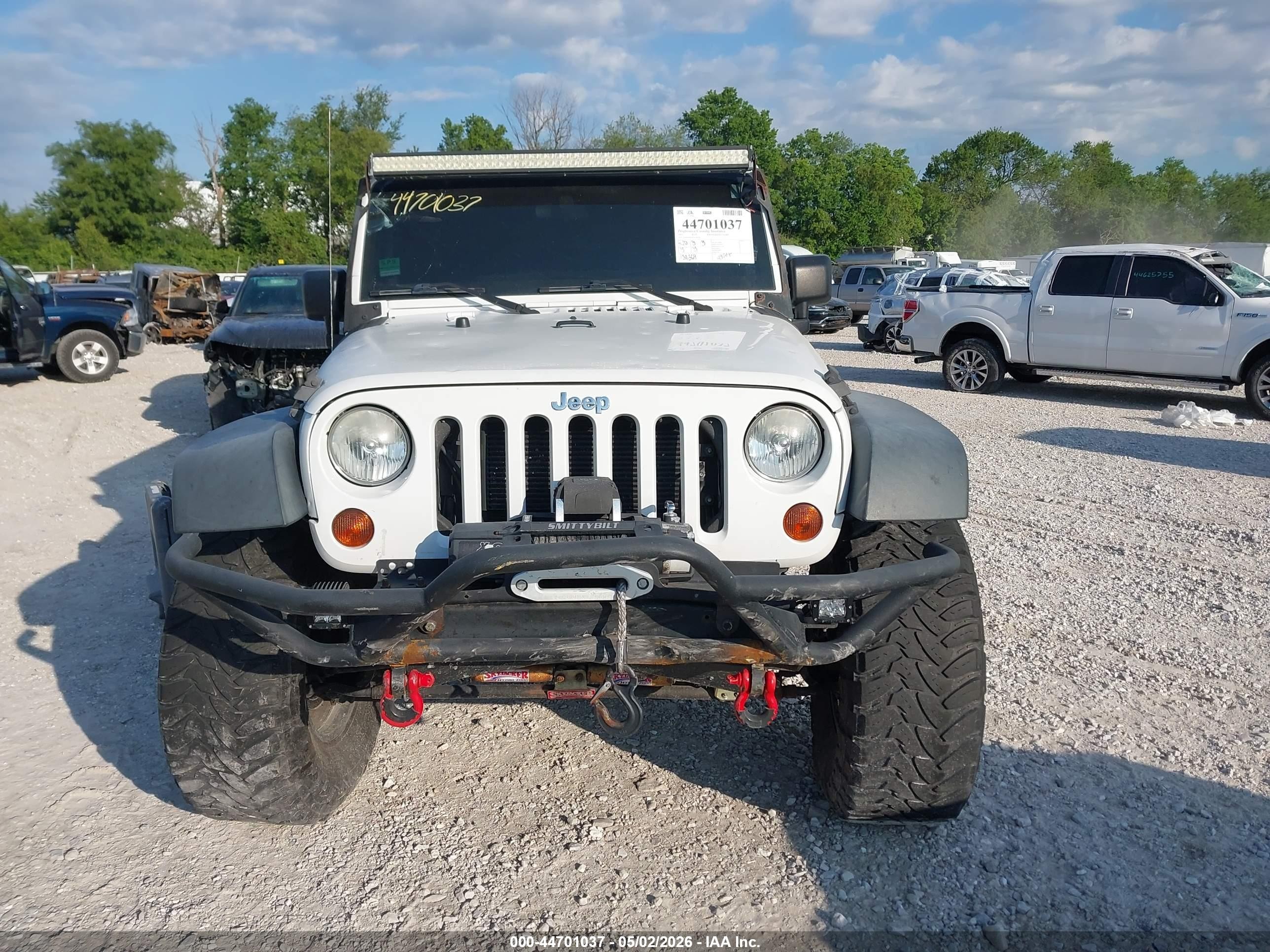 2012 Jeep Wrangler Unlimited Sport Белый vin: 1C4HJWDG7CL140799