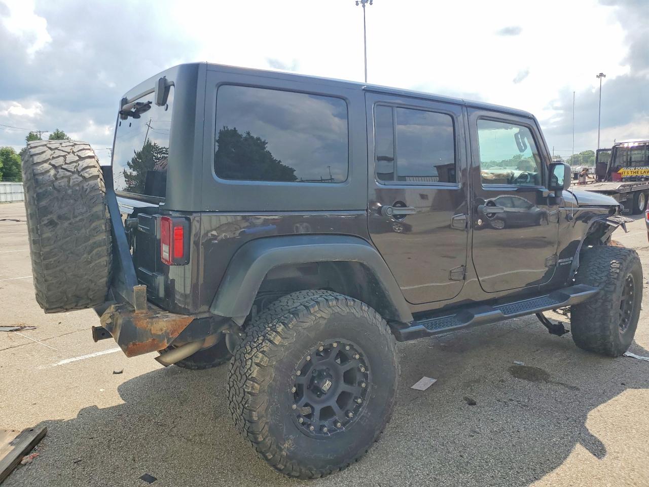2013 Jeep Wrangler Unlimited Sport Charcoal vin: 1C4HJWDG7DL682275