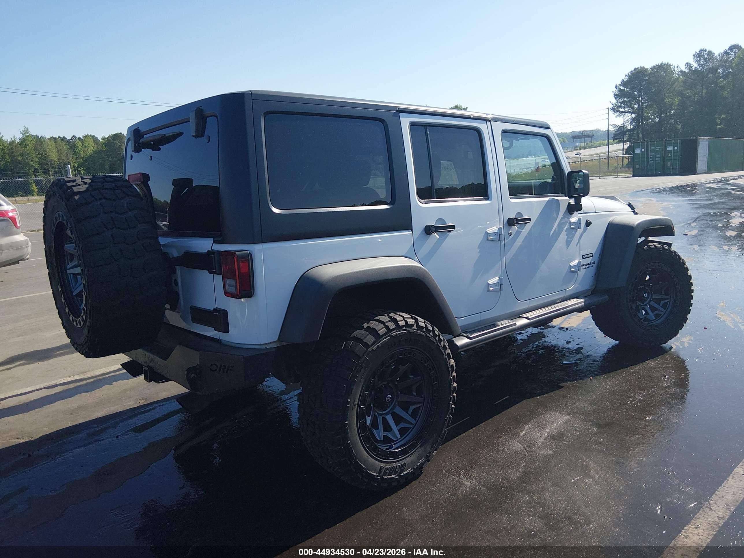 2014 Jeep Wrangler Unlimited Sport Белый vin: 1C4HJWDG7EL139672