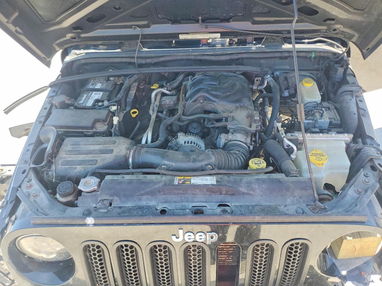 2012 Jeep Wrangler Unlimited Sport Black vin: 1C4HJWDG8CL181703