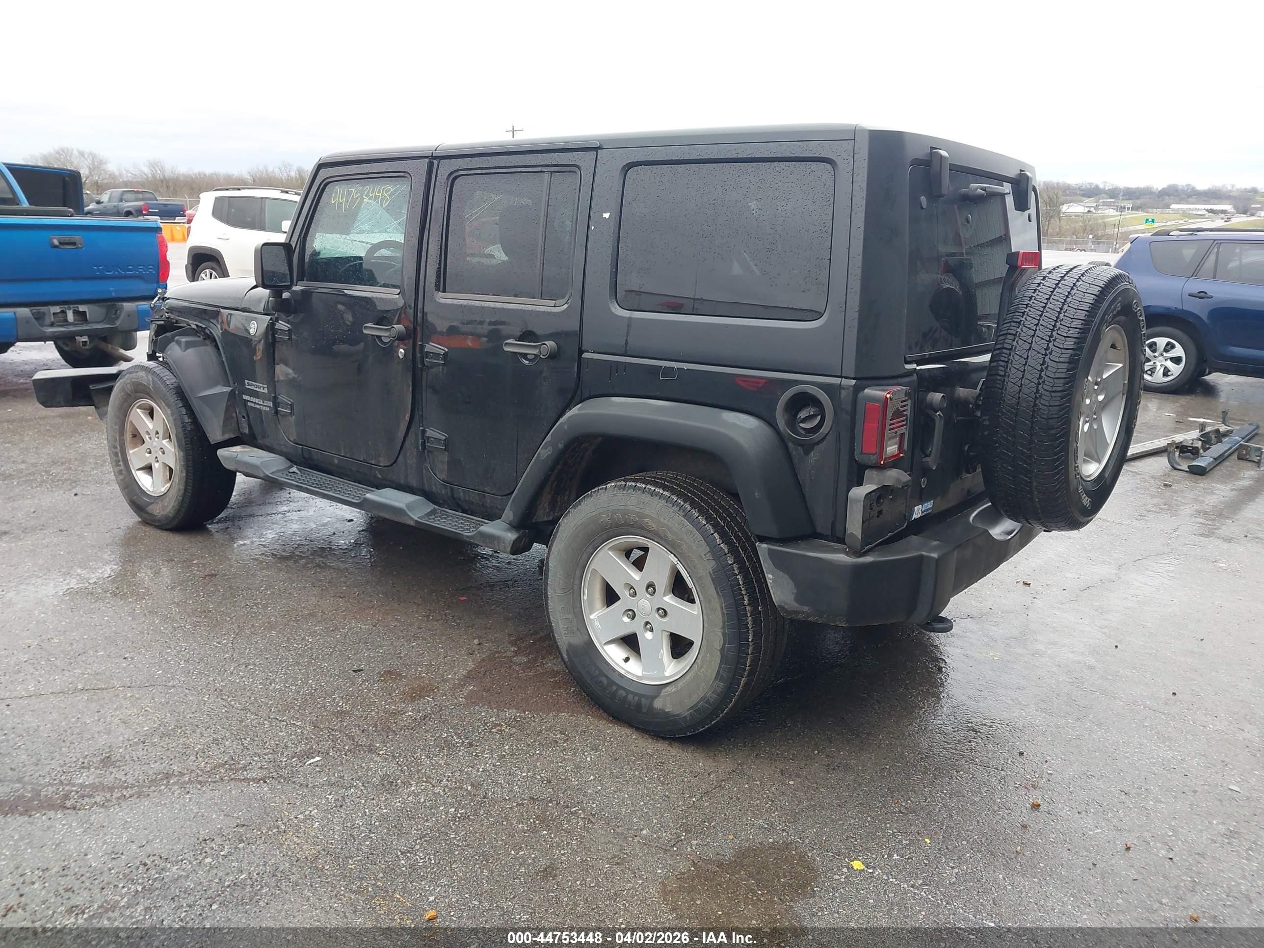 2014 Jeep Wrangler Unlimited Sport Black vin: 1C4HJWDG8EL134075