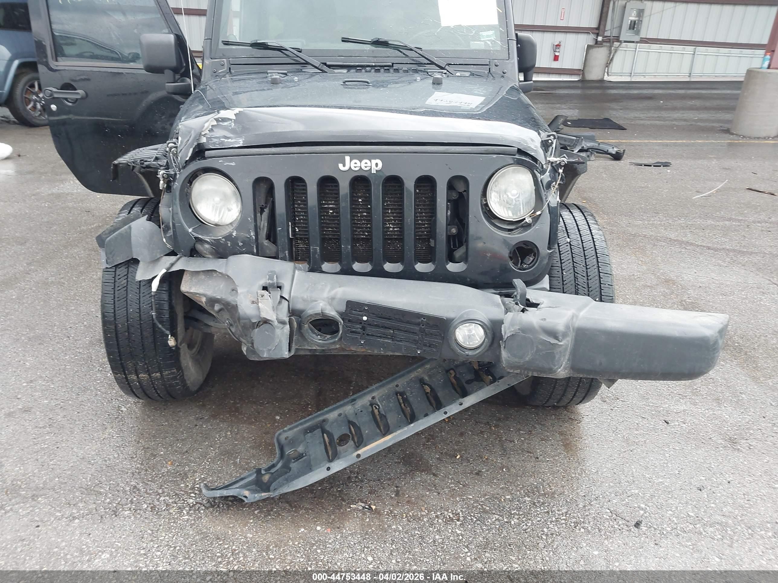 2014 Jeep Wrangler Unlimited Sport Black vin: 1C4HJWDG8EL134075