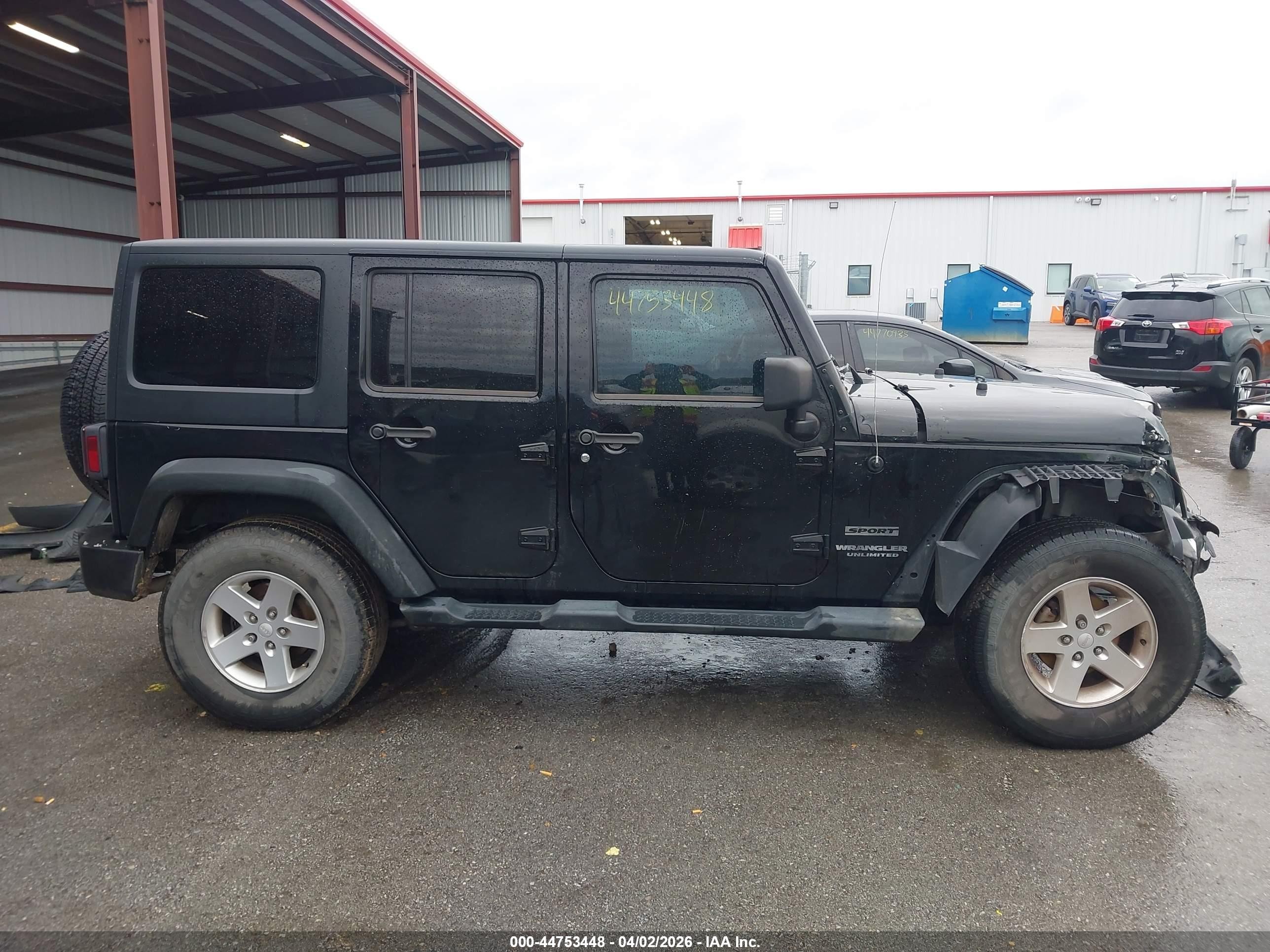 2014 Jeep Wrangler Unlimited Sport Black vin: 1C4HJWDG8EL134075