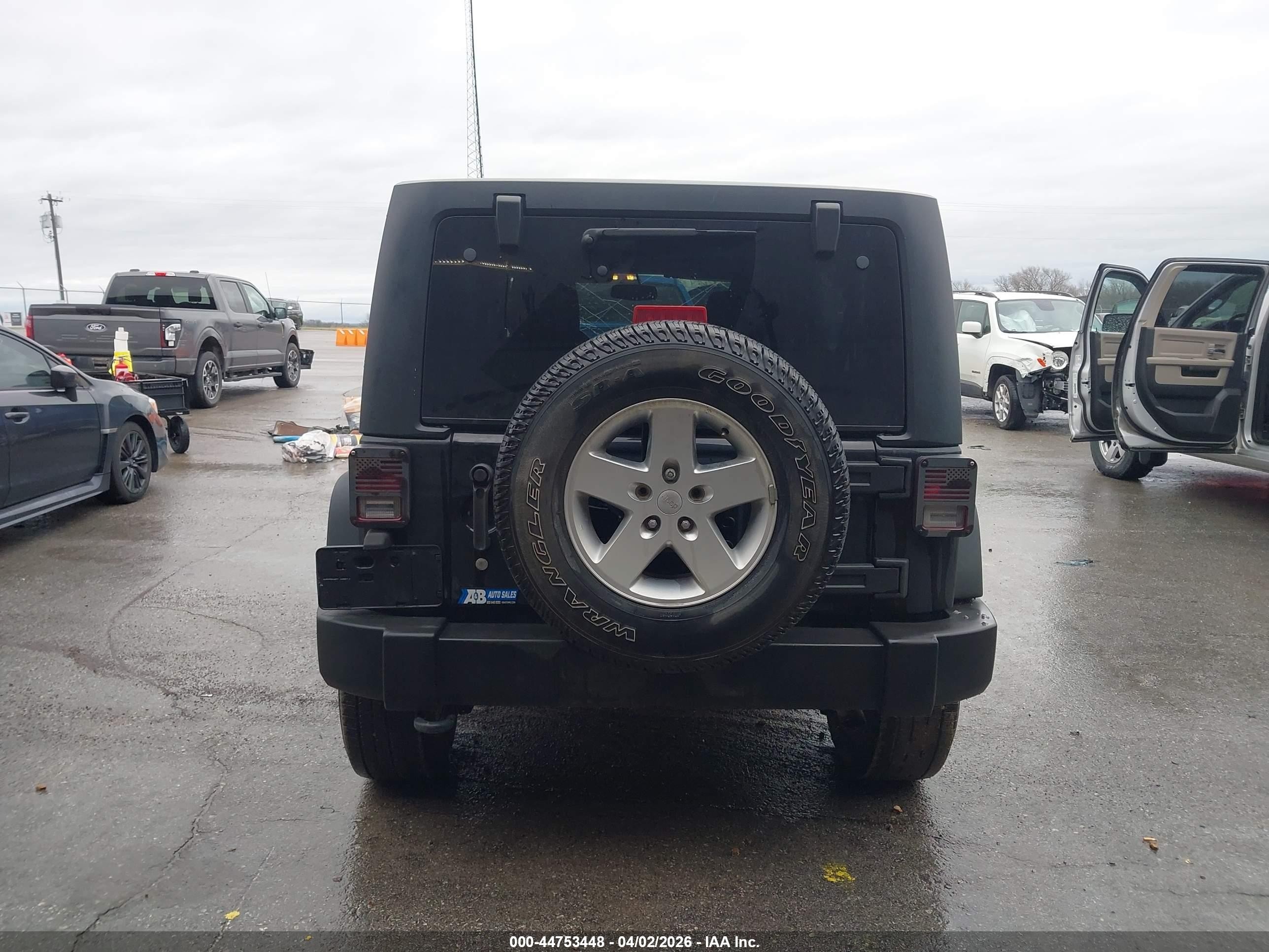2014 Jeep Wrangler Unlimited Sport Black vin: 1C4HJWDG8EL134075