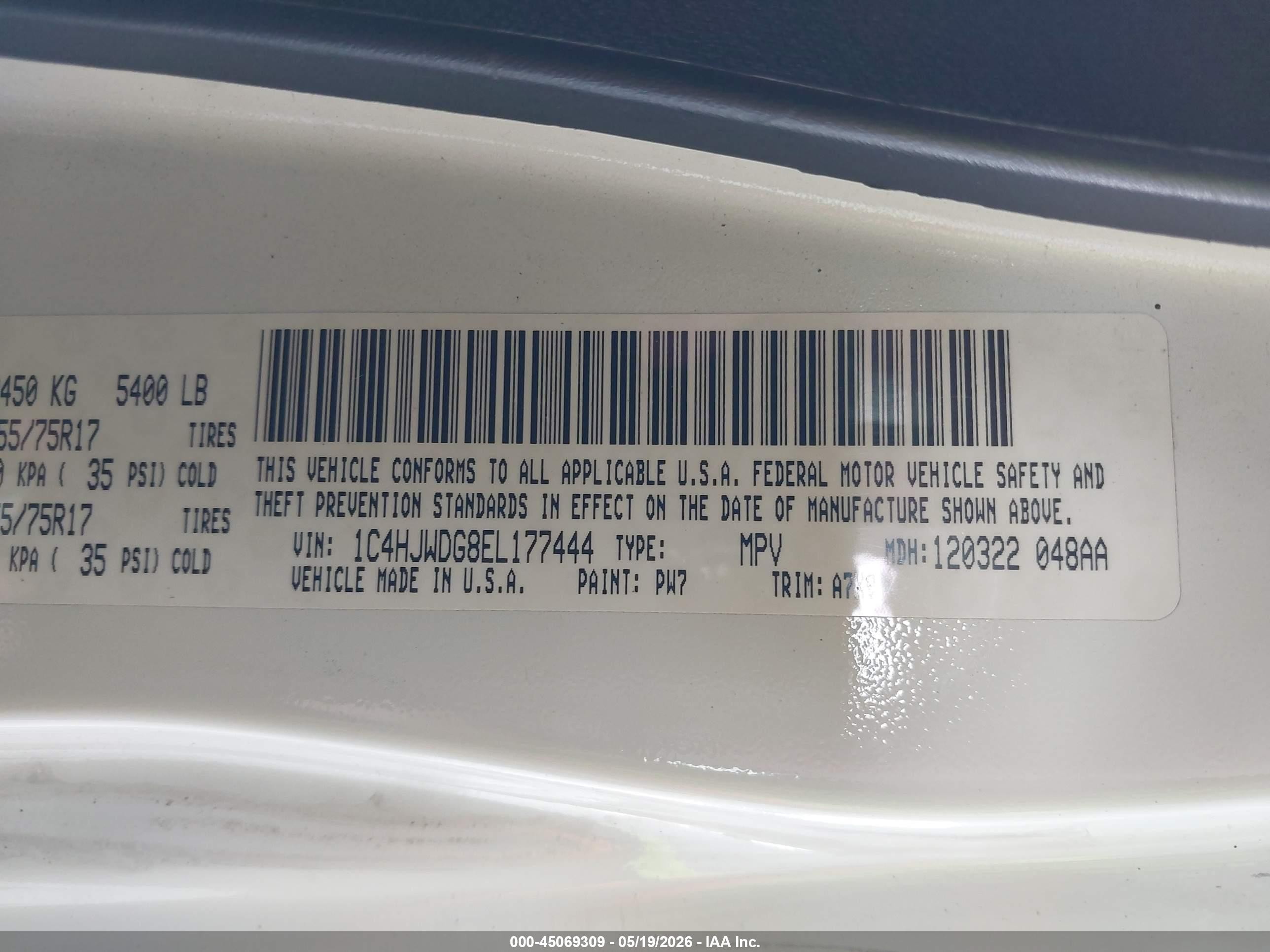 2014 Jeep Wrangler Unlimited Sport White vin: 1C4HJWDG8EL177444