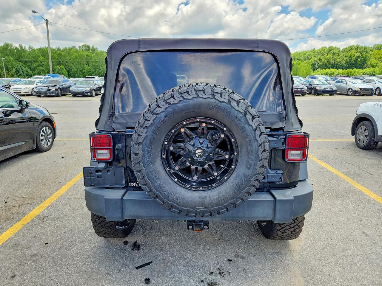 2014 Jeep Wrangler Unlimited Sport Black vin: 1C4HJWDG8EL276720