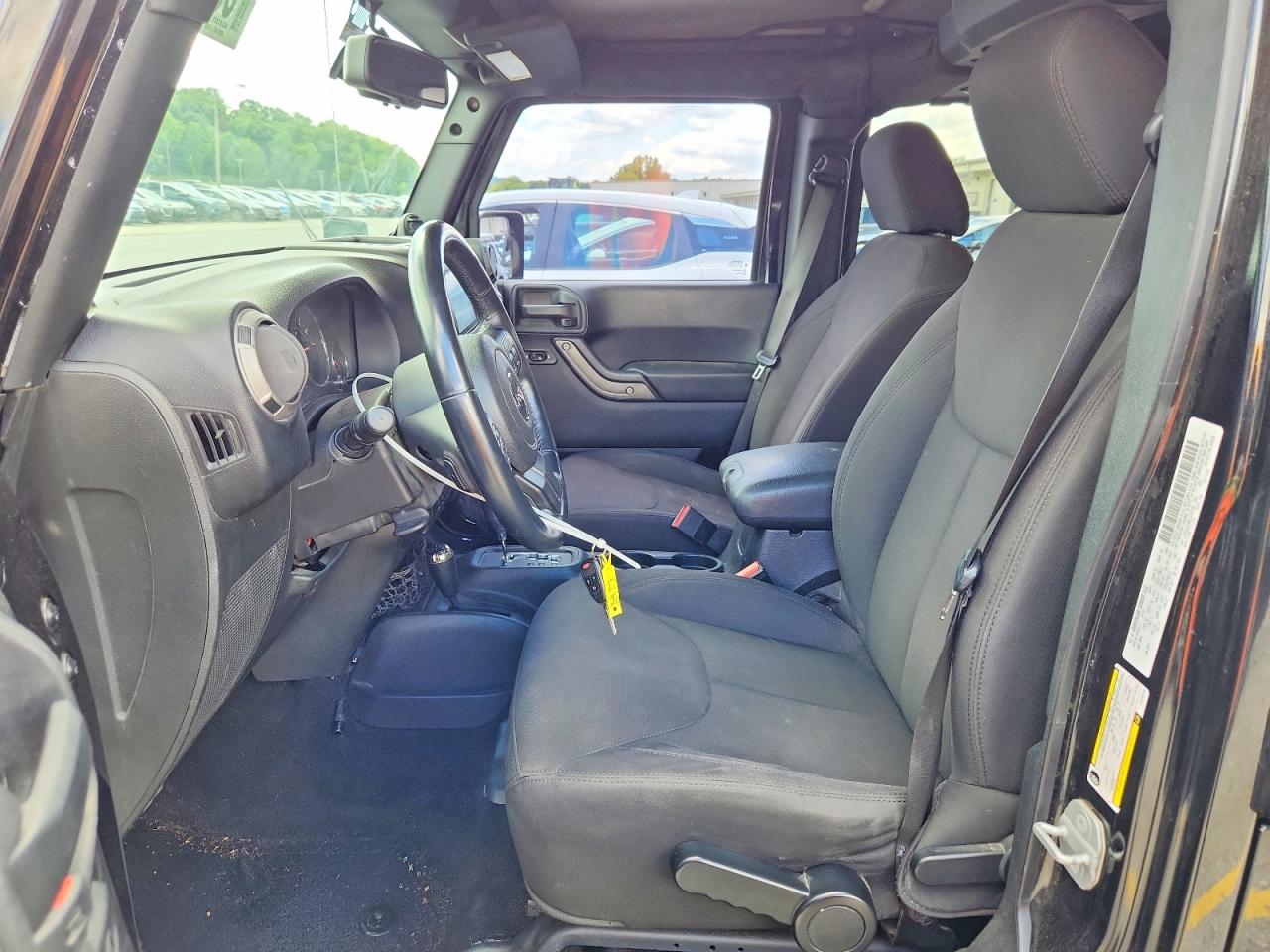 2014 Jeep Wrangler Unlimited Sport Black vin: 1C4HJWDG8EL276720