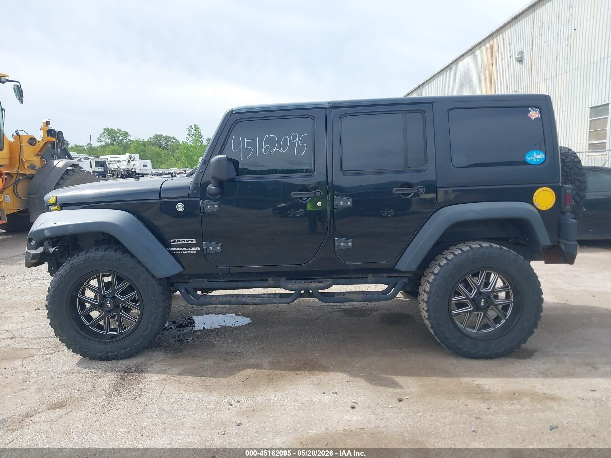 2015 Jeep Wrangler Unlimited Sport Black vin: 1C4HJWDG8FL761229