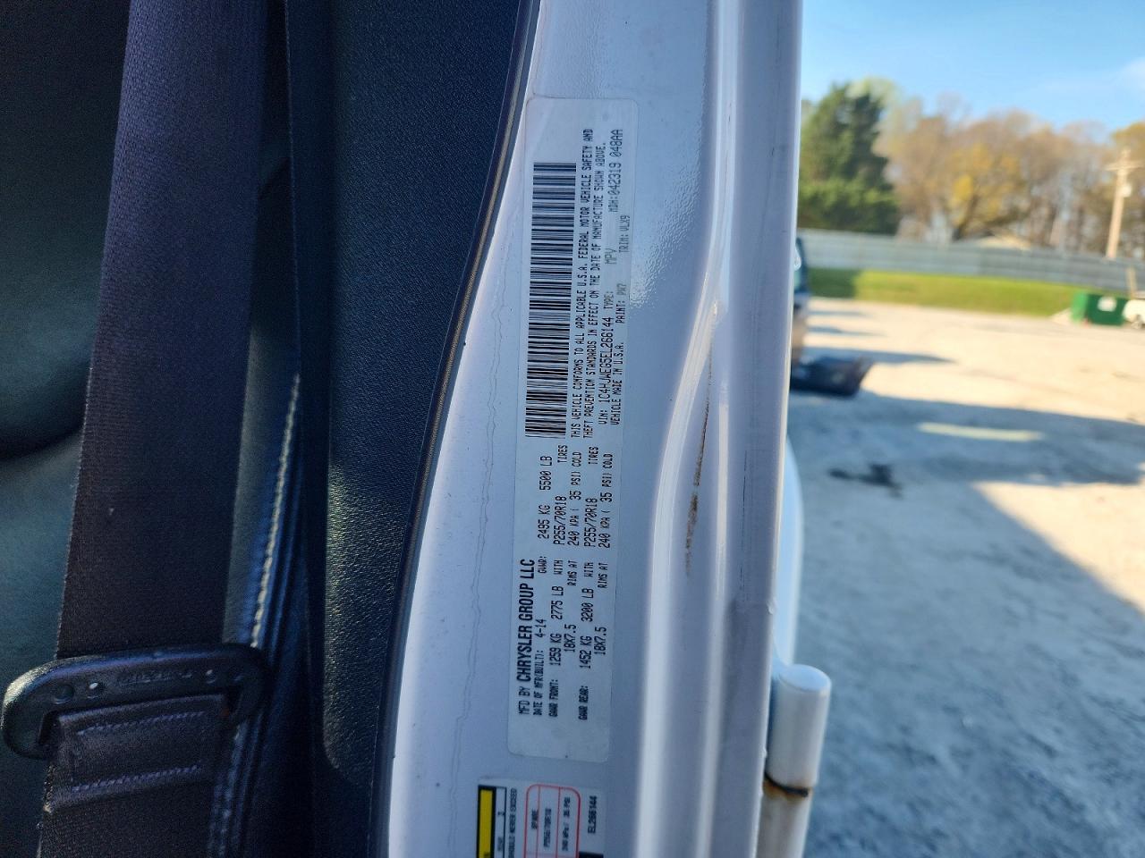 2014 Jeep Wrangler Unlimited White vin: 1C4HJWEC5EL266144